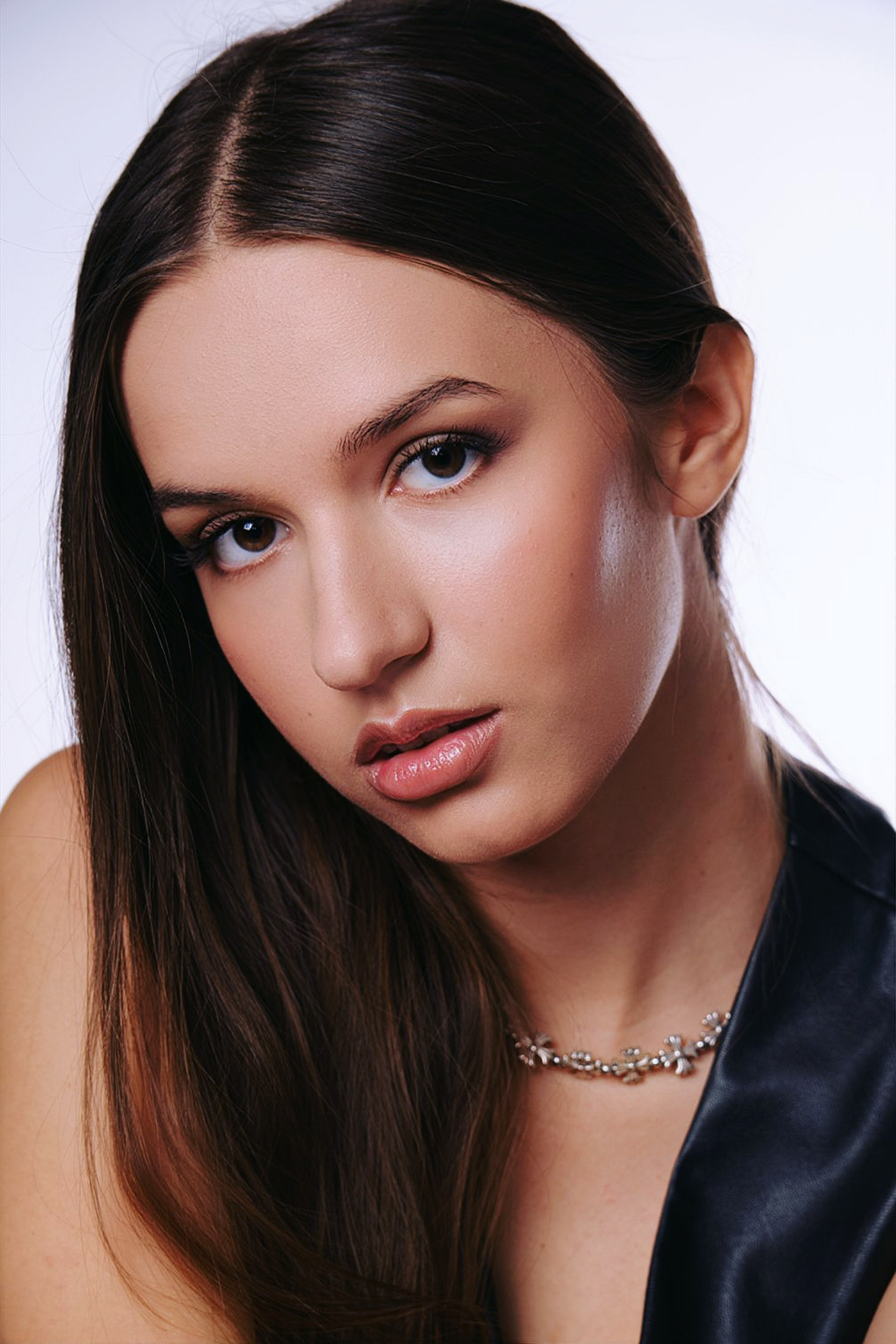 Анжелика. Профессиональные модельные портфолио