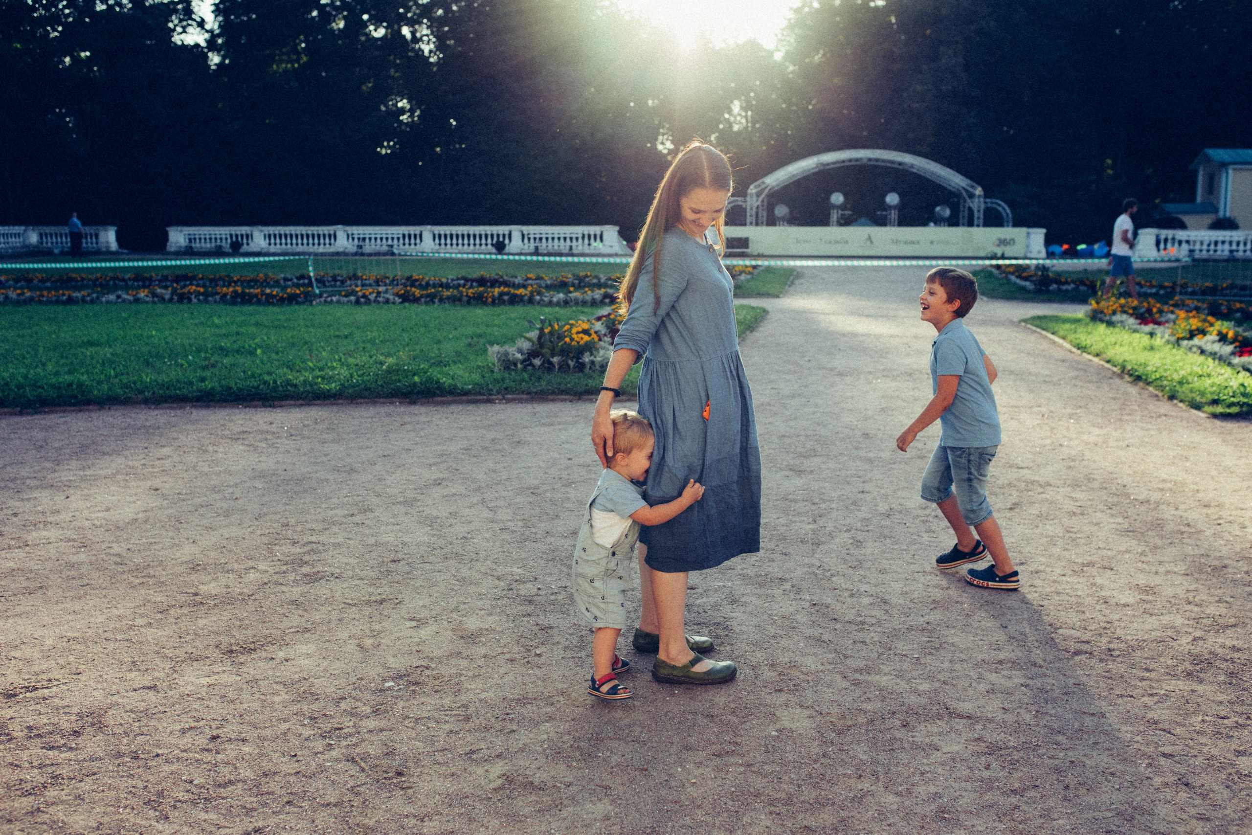Семейная фотосессия в усадьбе Архангельское. Фотограф Лебедева Наталья