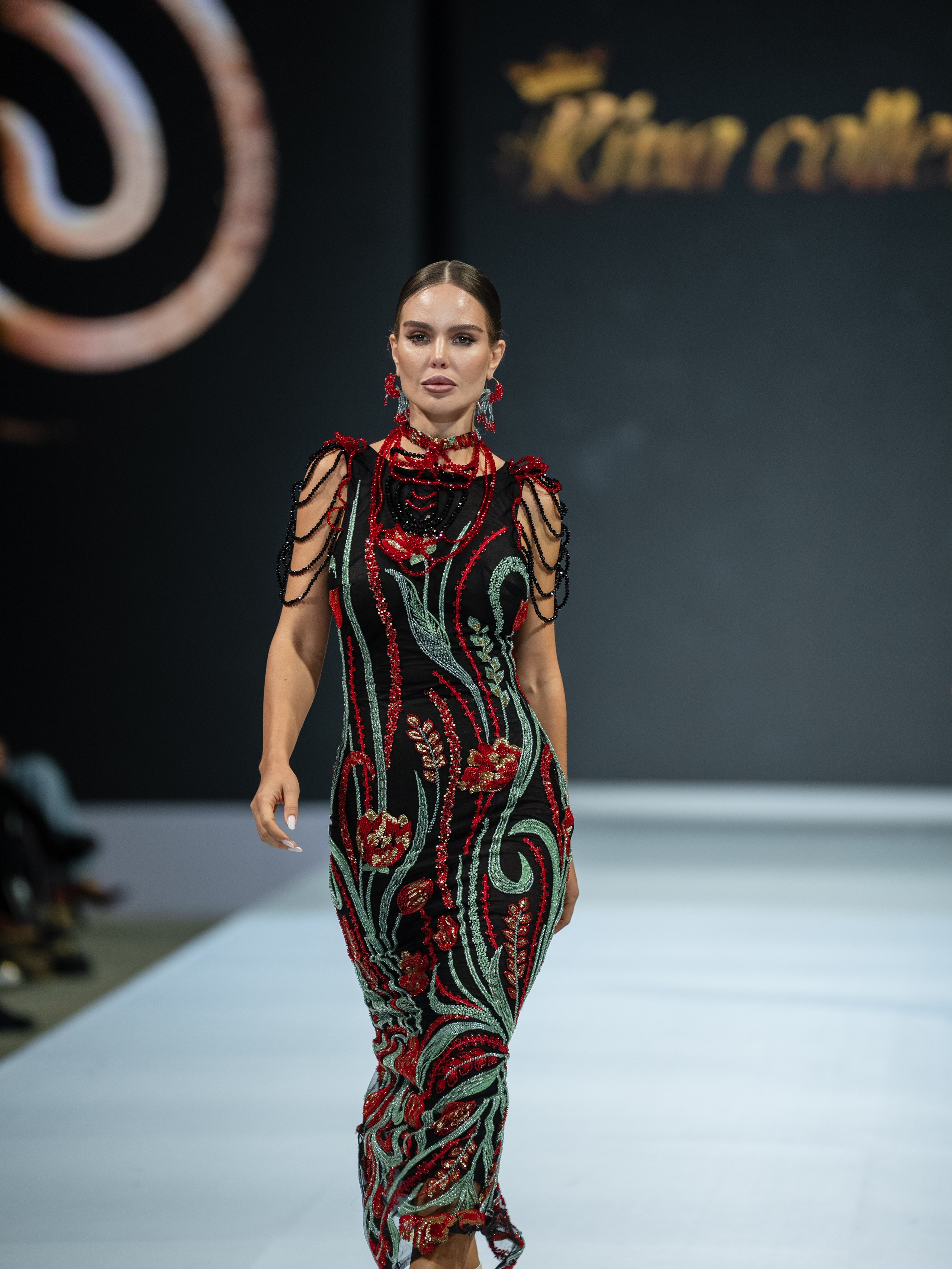 EURASIAN FASHION WEEK Rina Collection. Сайт Алматинского НЮ АРТ, будуар и фэшн фотографа Дениса Карпенко