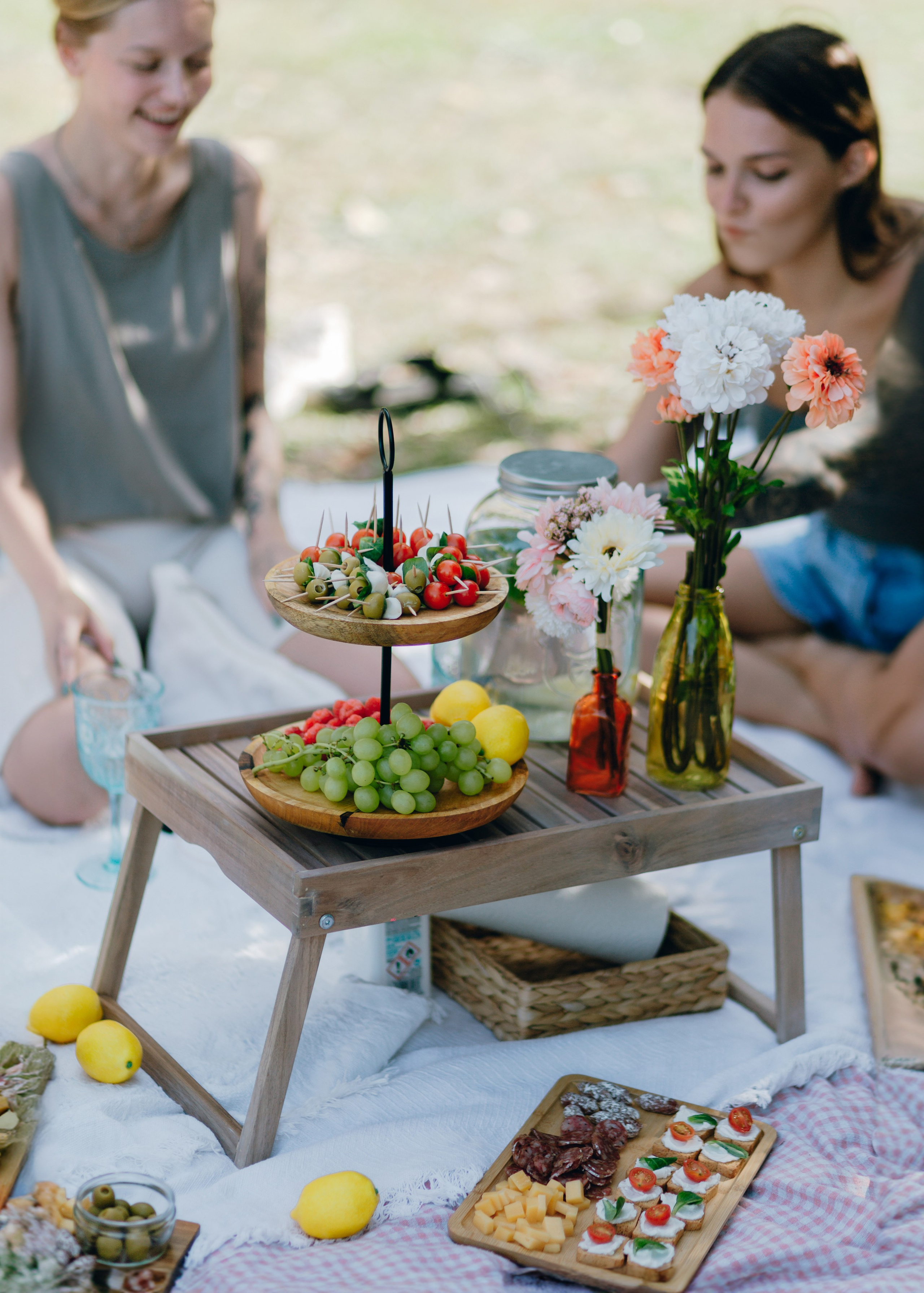 Picnic Pals. Barbara Isaeva