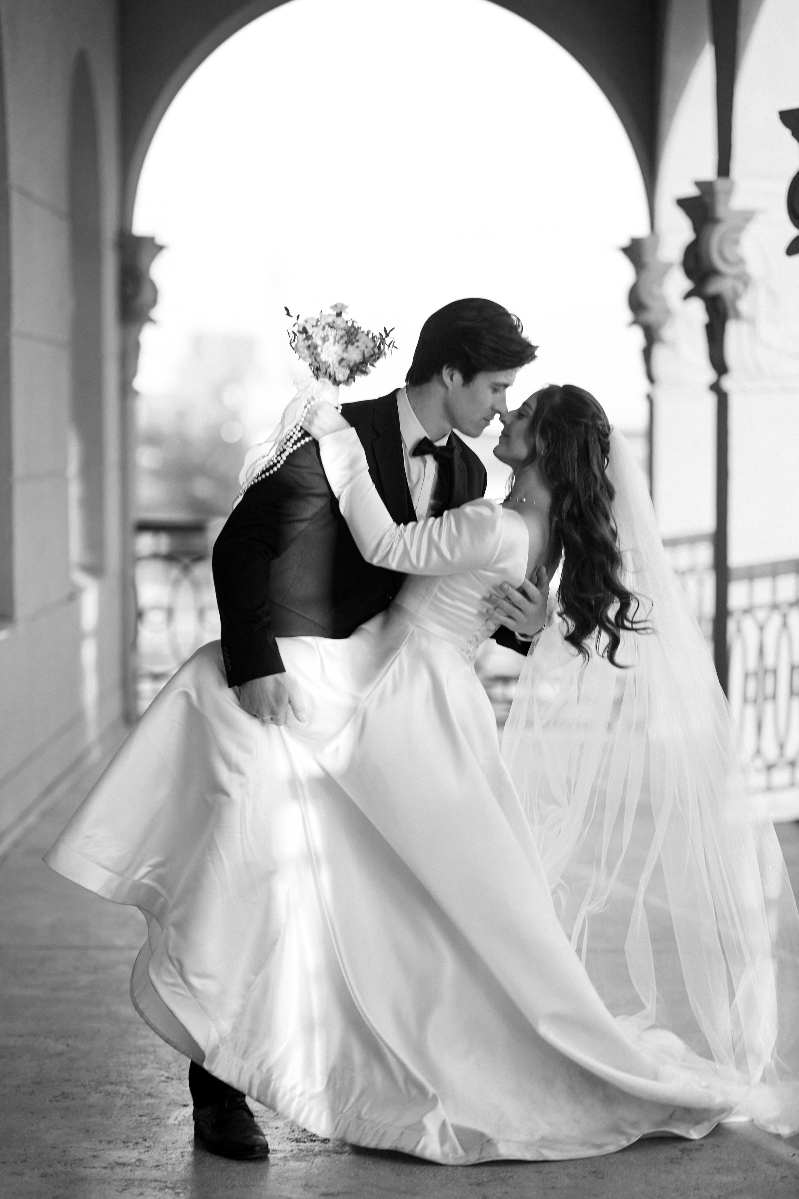 Мороз и Солнце. Свадебный фотограф в Красноярске Владимир Ятмасов