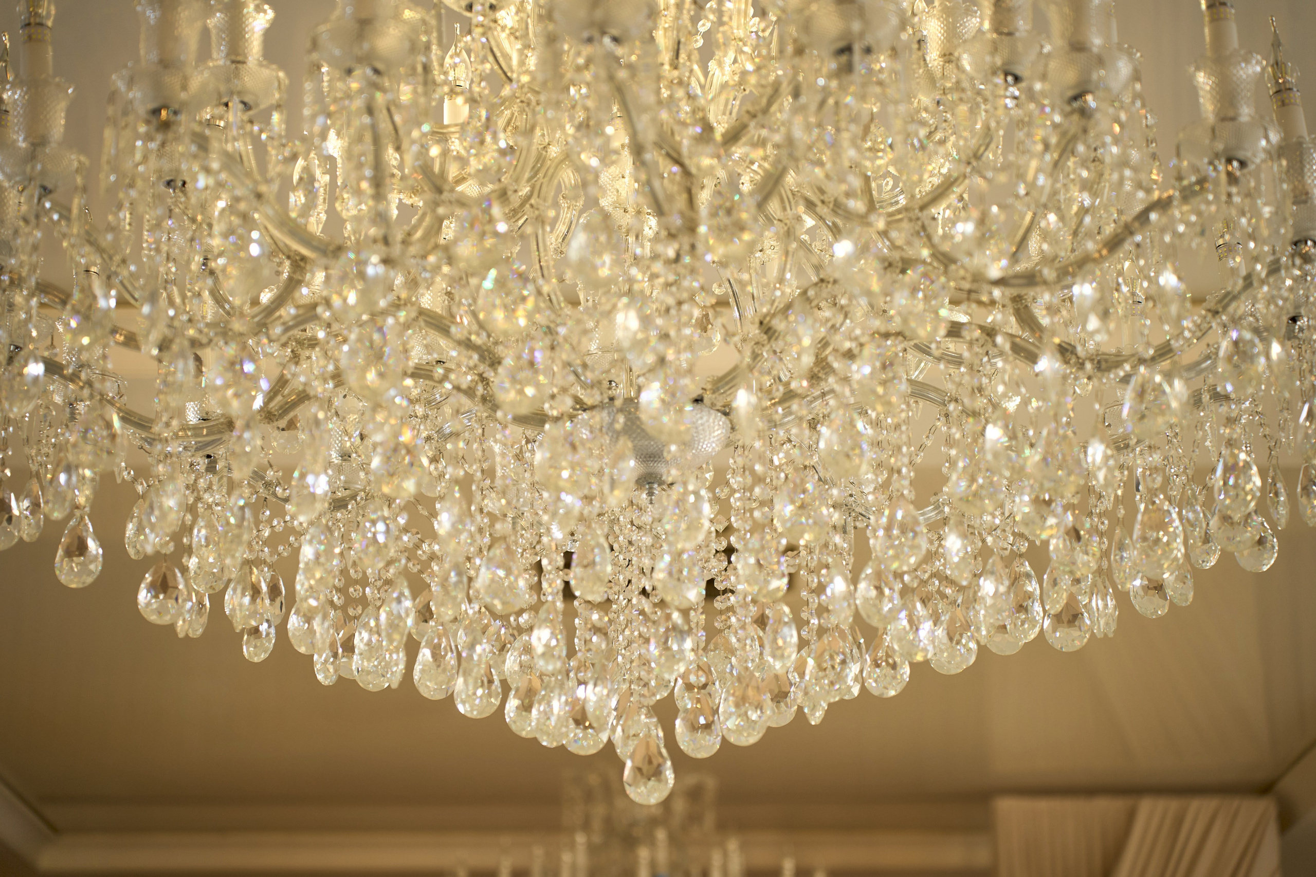 Сватовство в Краснодаре от лучших фотографов и операторов TWINS STUDIO. ТВИНС СТУДИО — лучшие свадебные фотографы и видеографы в Краснодаре