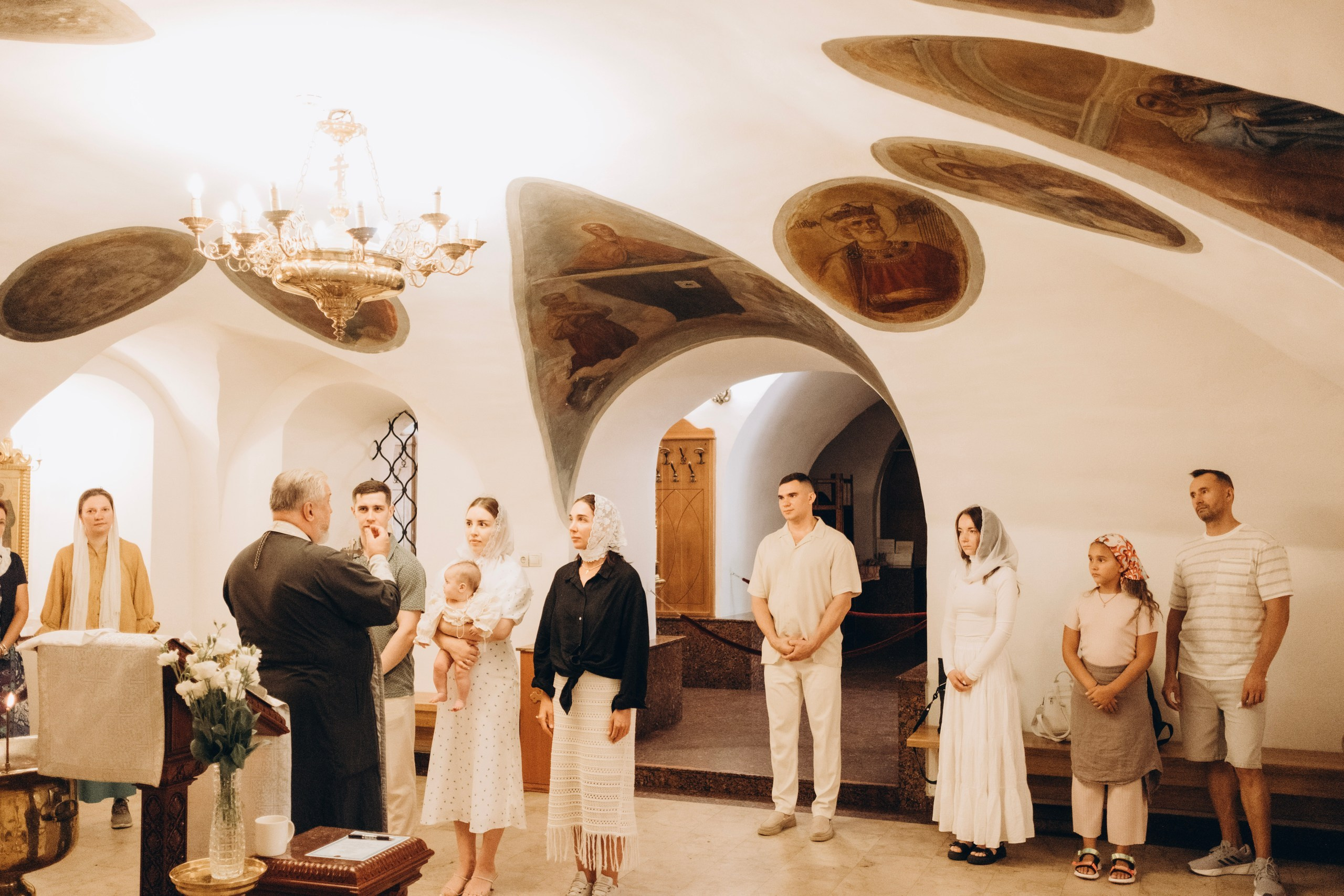 Крещение Теоны. Главная