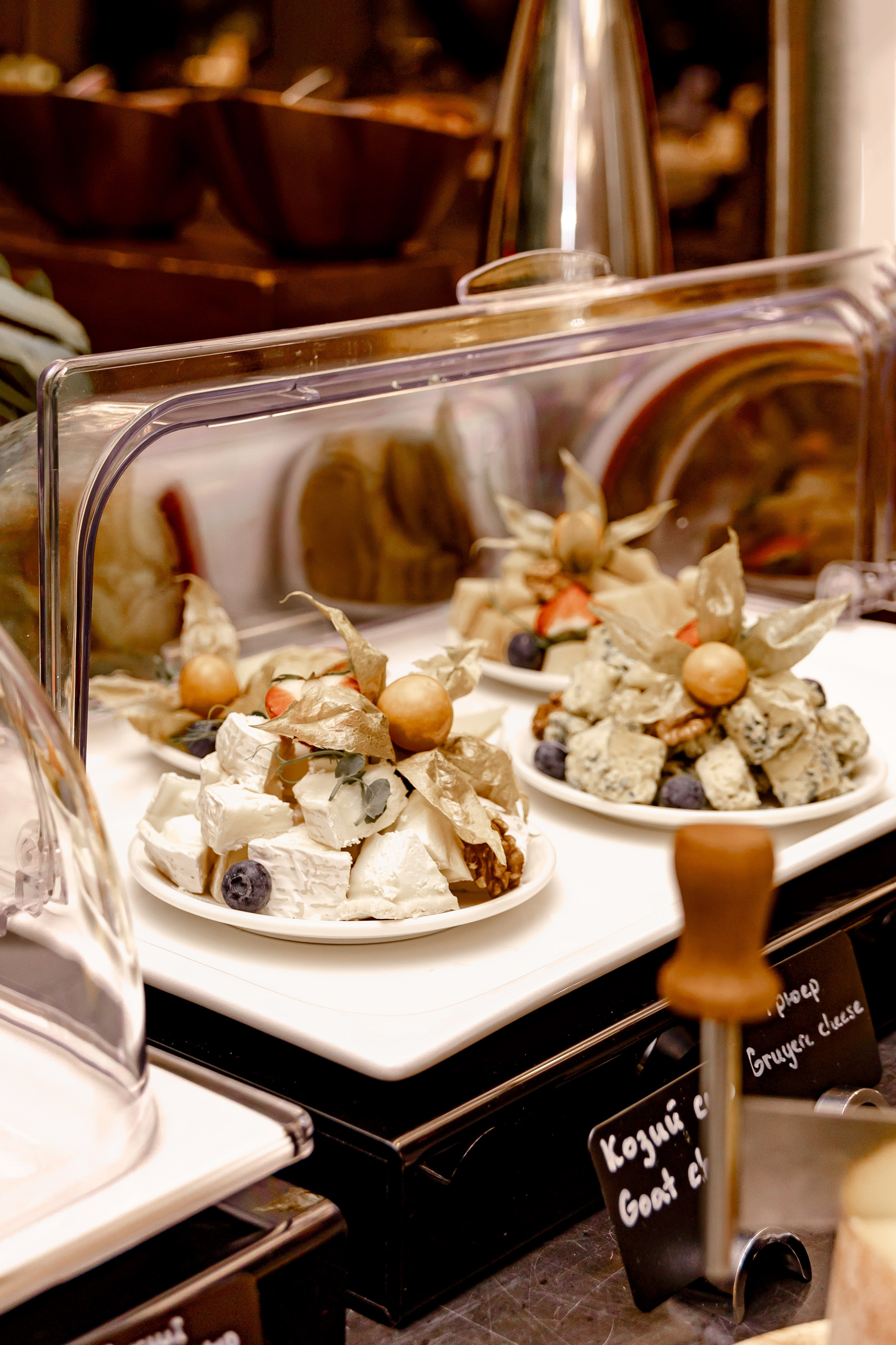 Завтрак в Ресторане «ST REGIS MOSCOW». Свадебный/Портретный фотограф снимаю в Москве