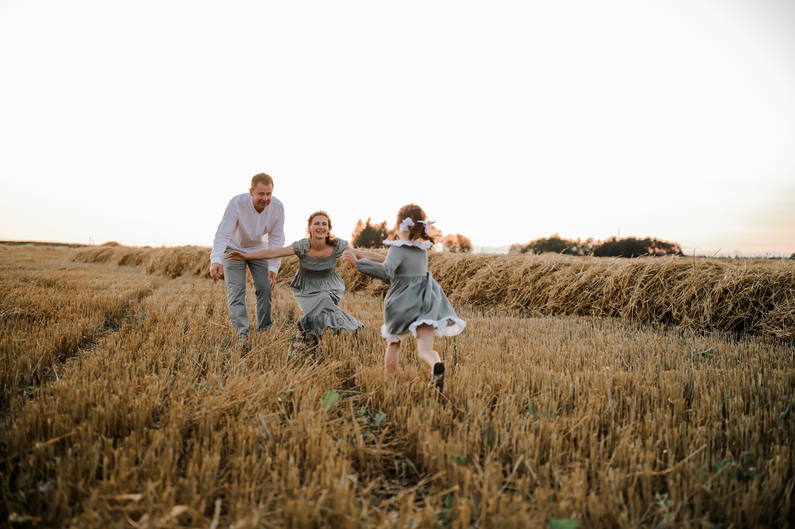 Кукуруза+сено, семейная фотосессия. Свадебный и семейный фотограф Евгения Кононова