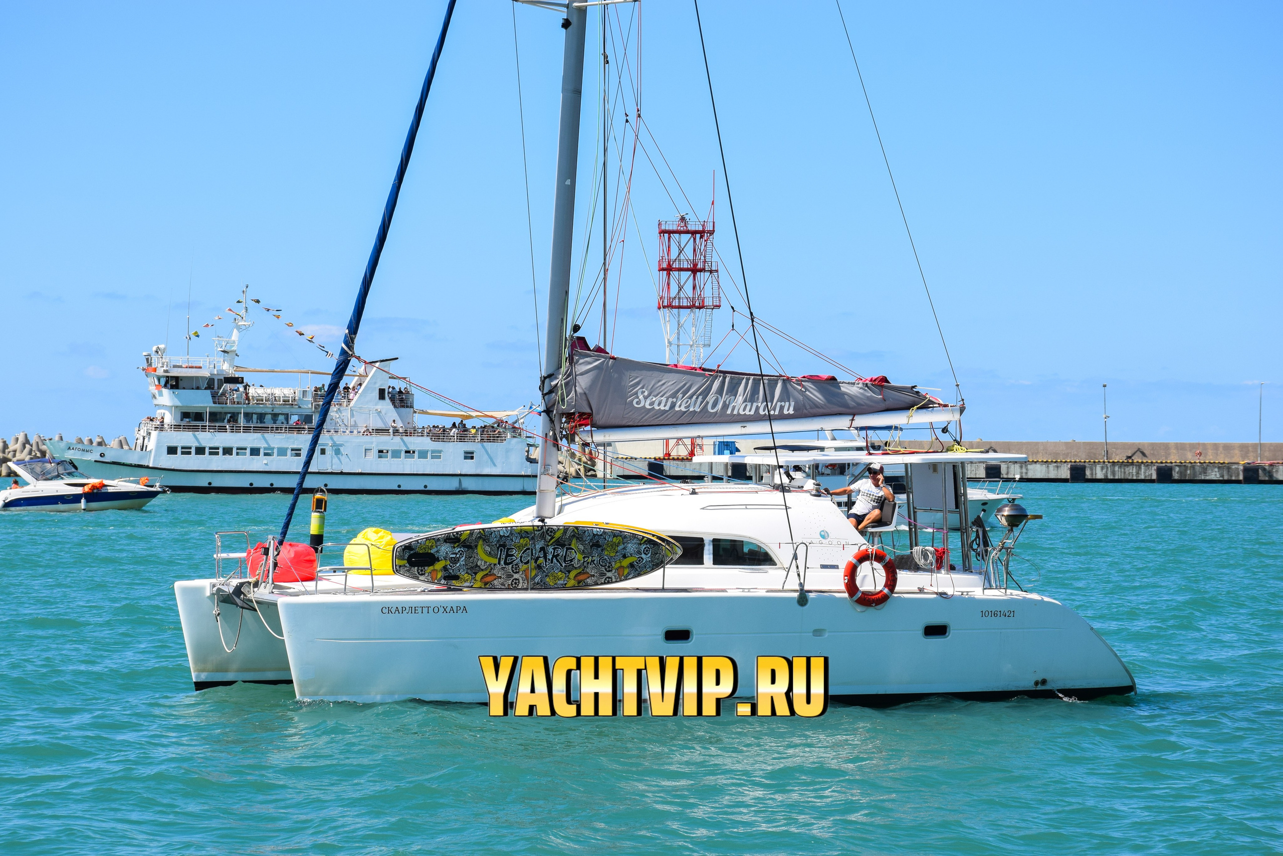 ПАРУСНЫЕ ЯХТЫ И КАТАМАРАНЫ В СОЧИ. Аренда Яхт в Сочи от Эконом до Премиум Класса