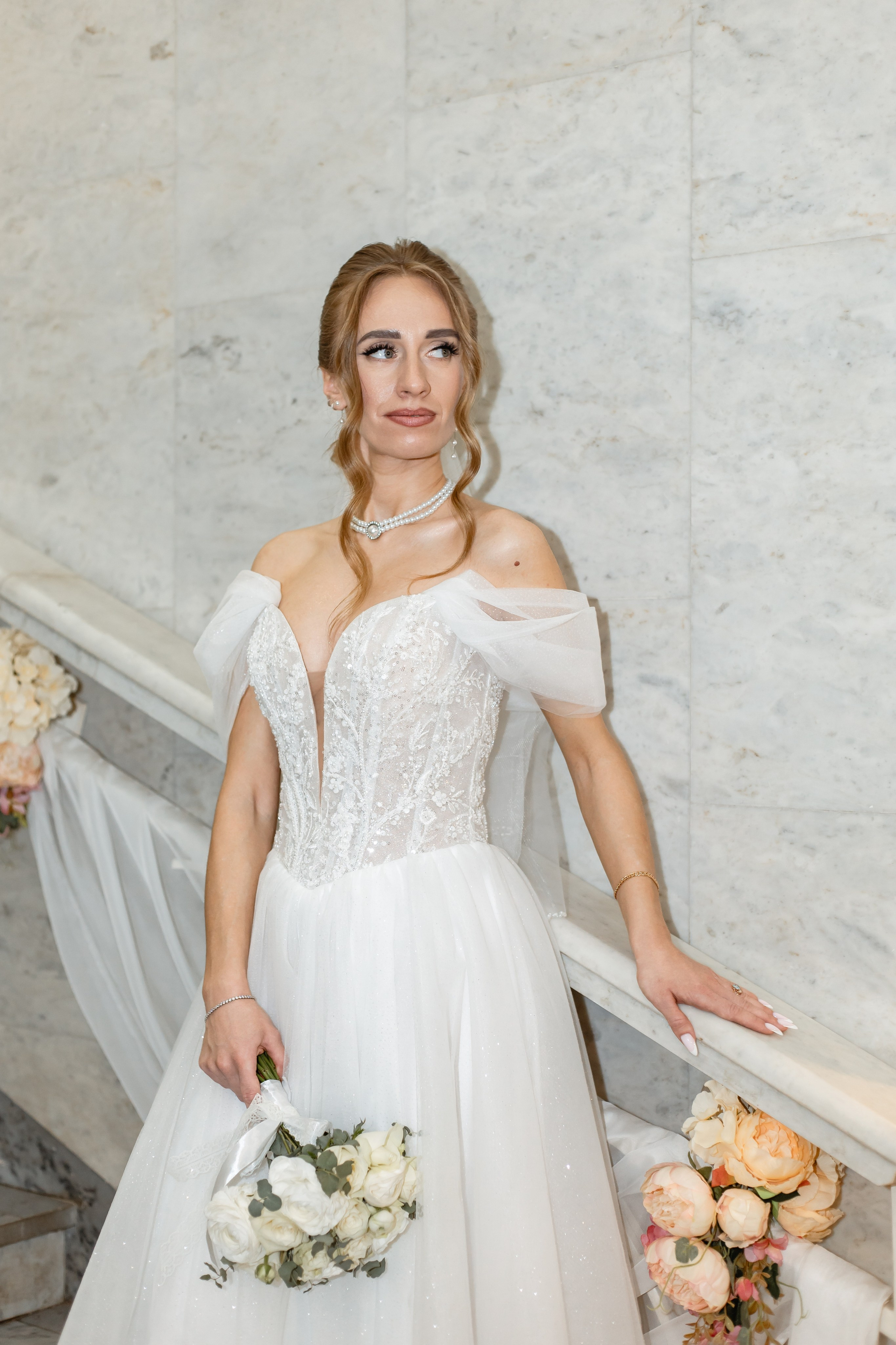 Анонс свадебных фотографий Вики и Александра. Фотограф Михаил Александров