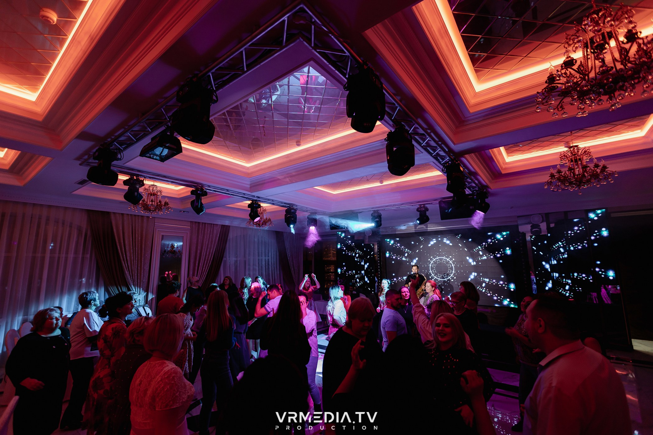 Выходные в ресторане «Лазурный берег»