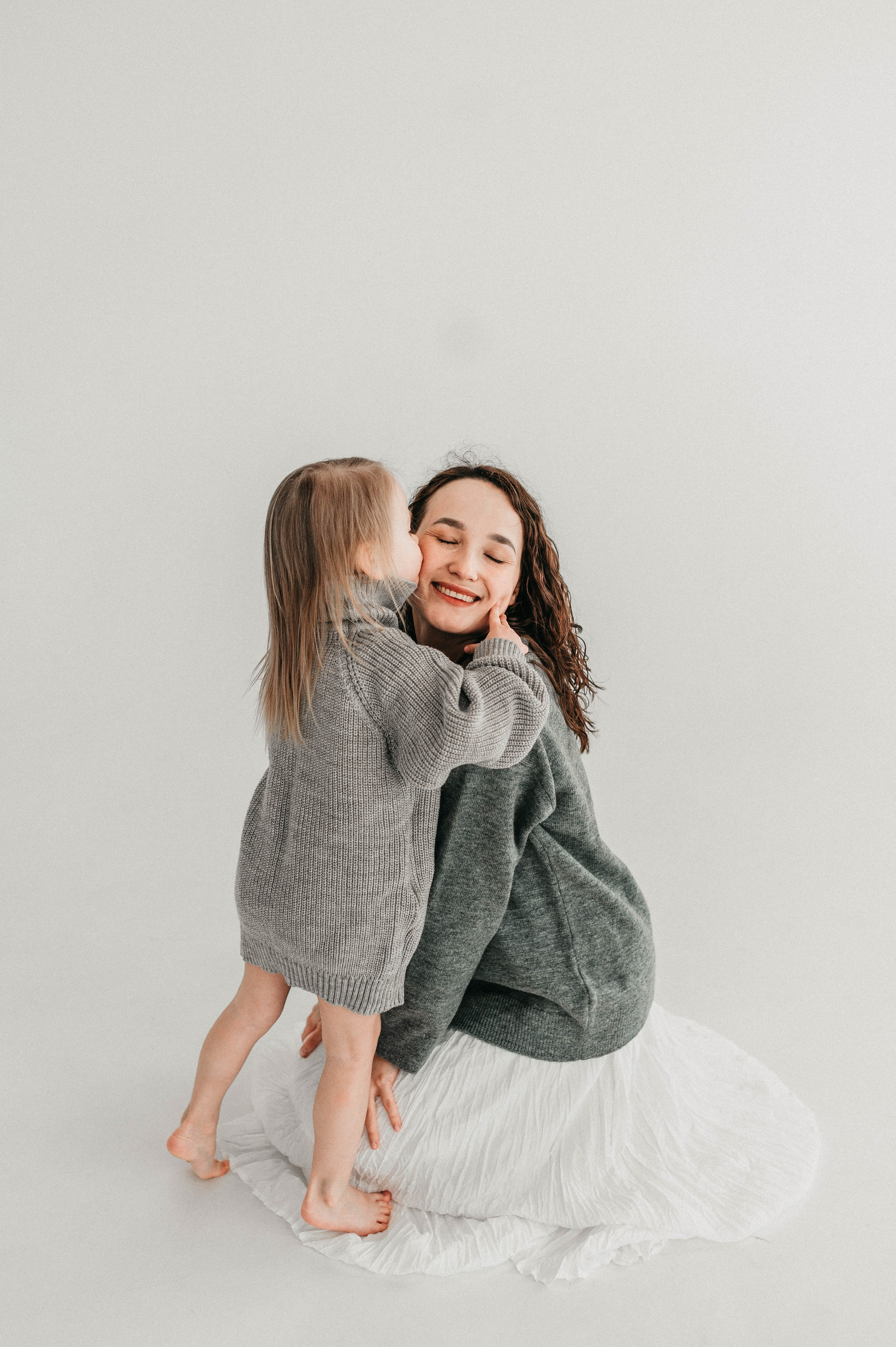 Алина и Софа. Свадебный и семейный фотограф в Чите Юлия Оранская