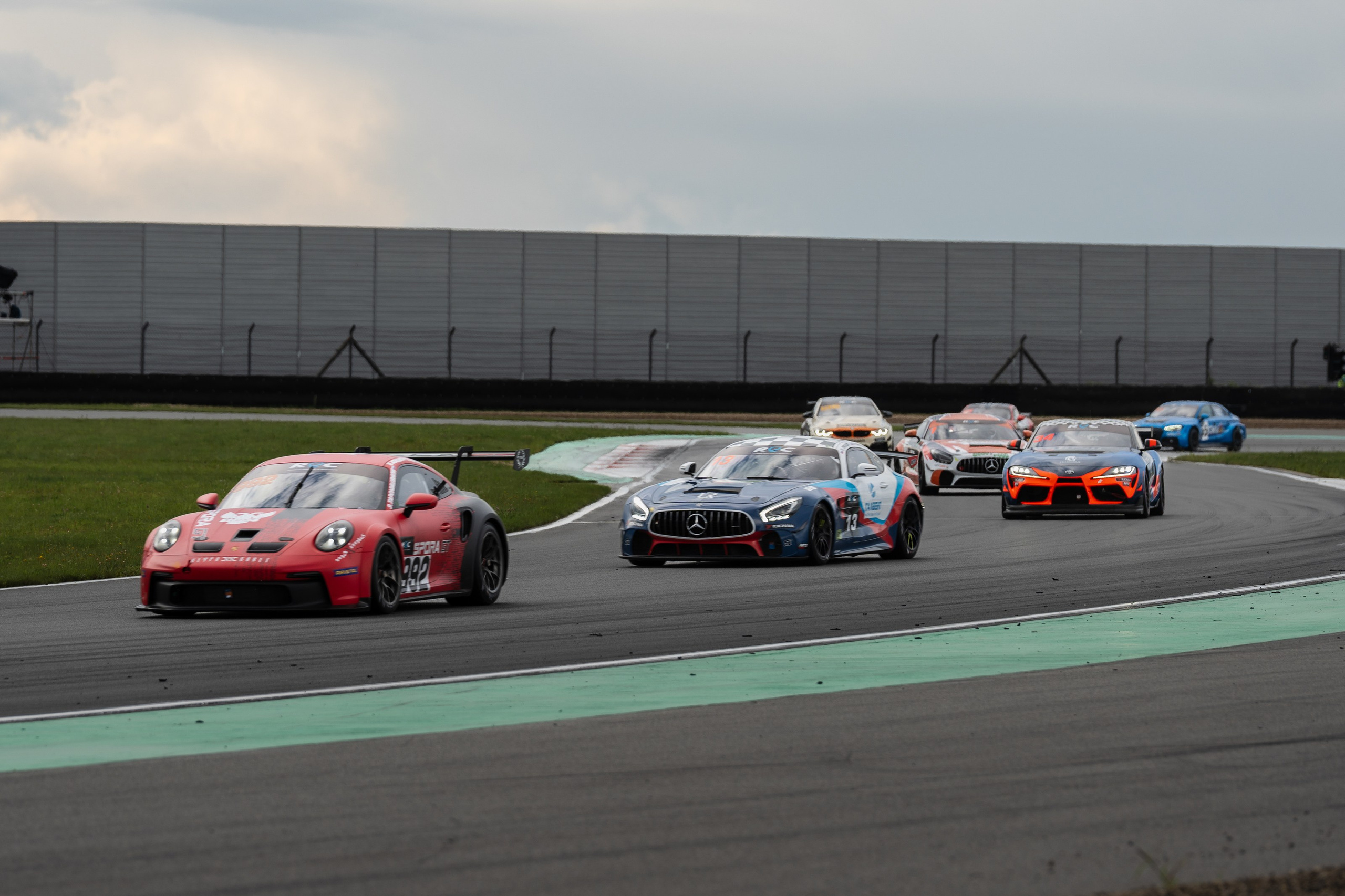 Фото четвертого этапа Российской серии гонок на выносливость. Фотограф Николай Прокофьев модельные тесты в Москве