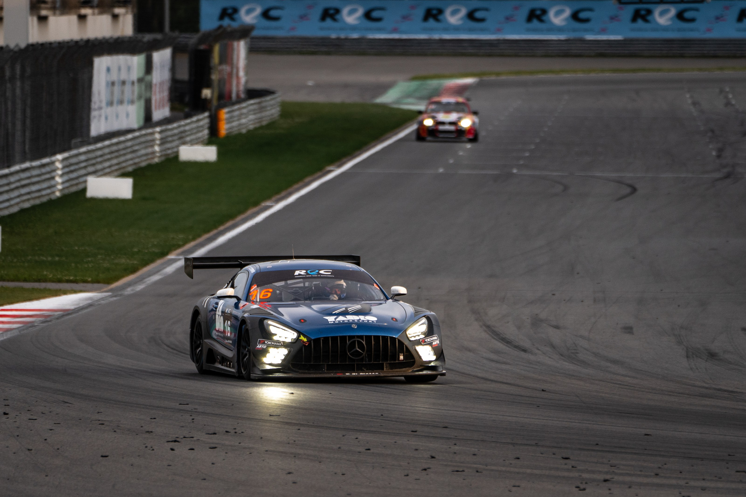 Фото второго этапа Российской серии гонок на выносливость. Фотограф Николай Прокофьев модельные тесты в Москве