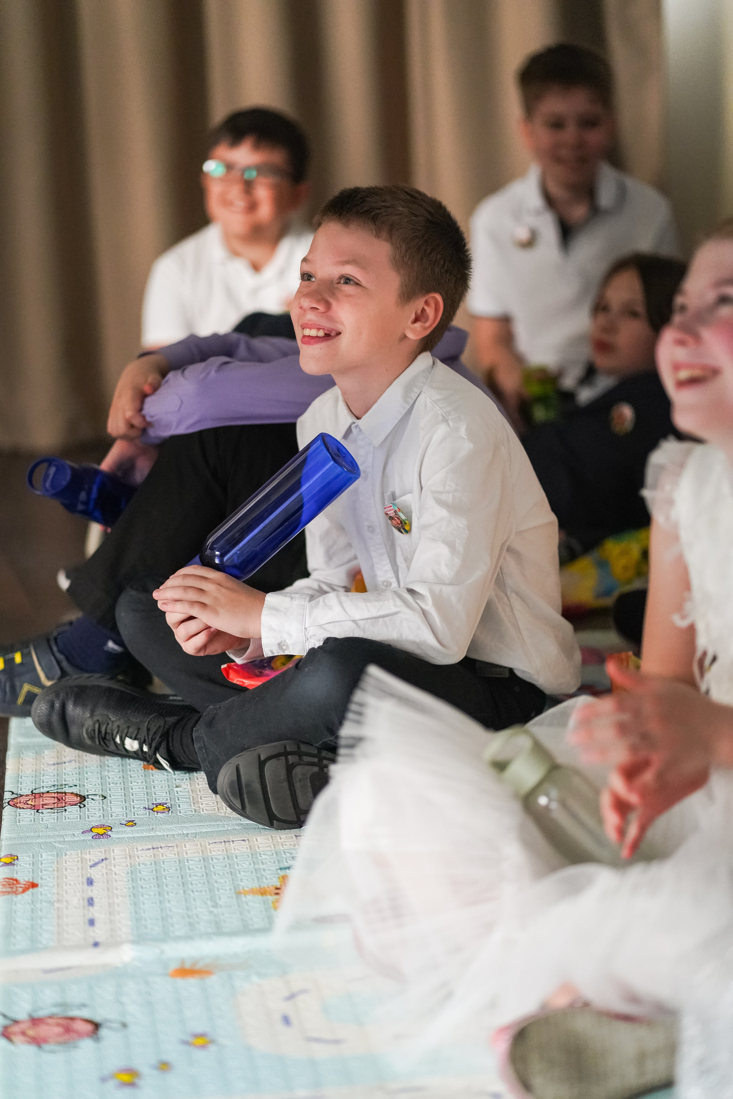 Выпускной 4 класс. Школьные альбомы и альбомы для детского сада. Юлия Осипова. Москва