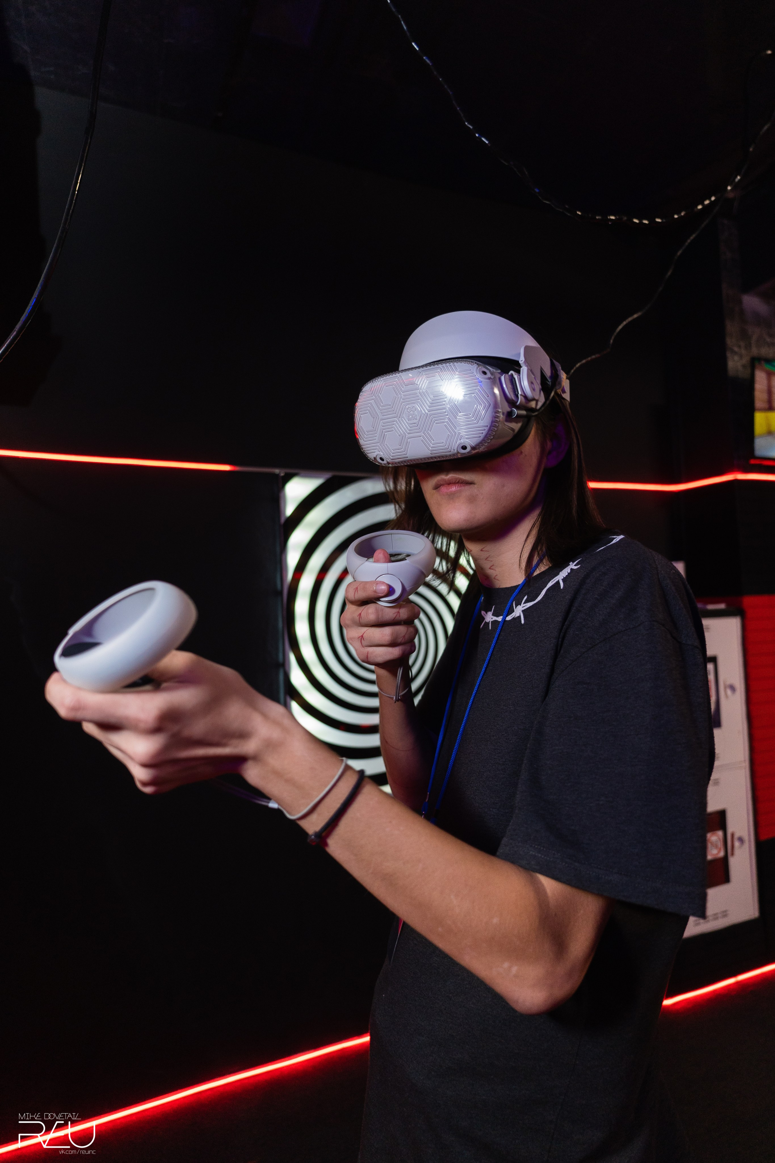 ТУРНИР ПО VR. Mike Dovetail | Портретный и репортажный фотограф