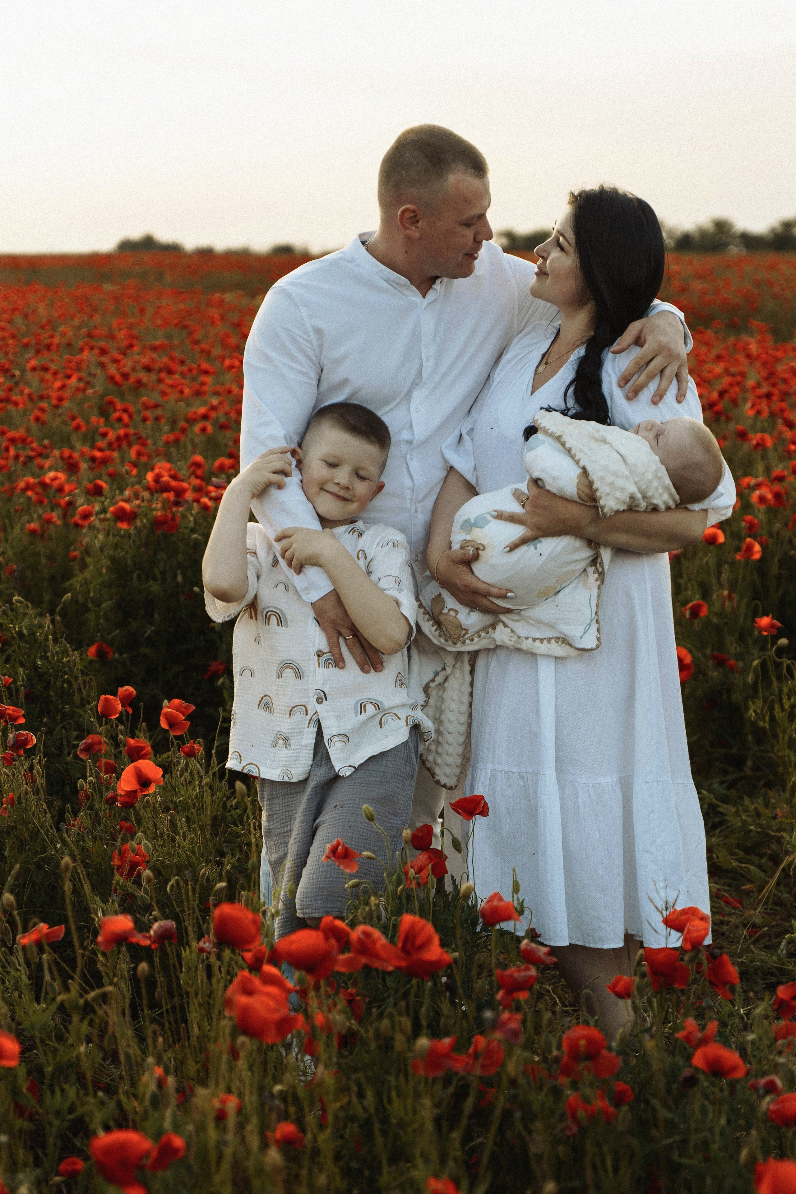 В маках. Услуги фотографа в Анапе — фотосессия для семьи, пары, женщин и мужчин | Татьяна Тагель