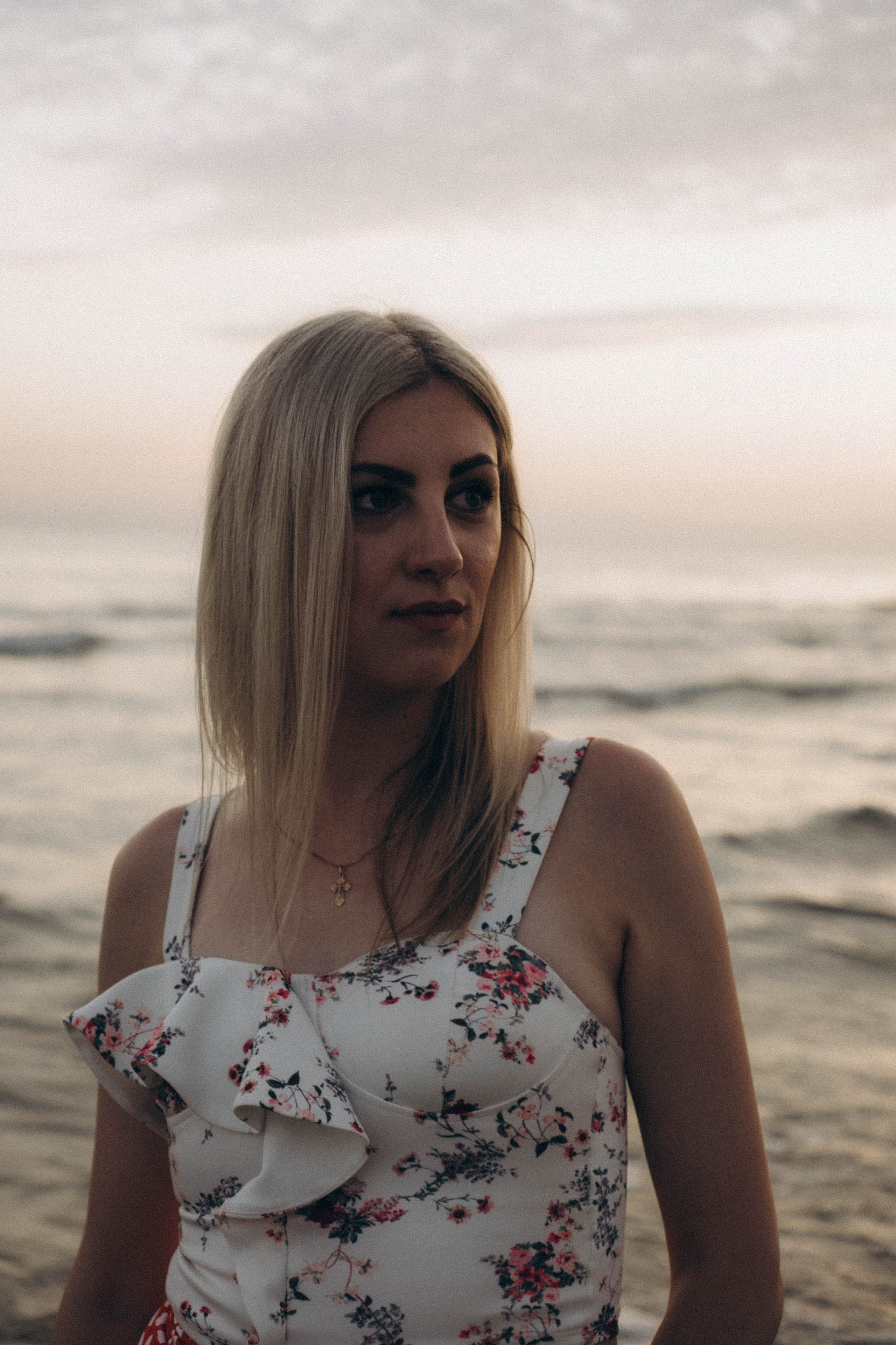 Июльский вечер на берегу черного моря. Профессиональный фотограф, Санкт-Петербург — Виктория Богомолова