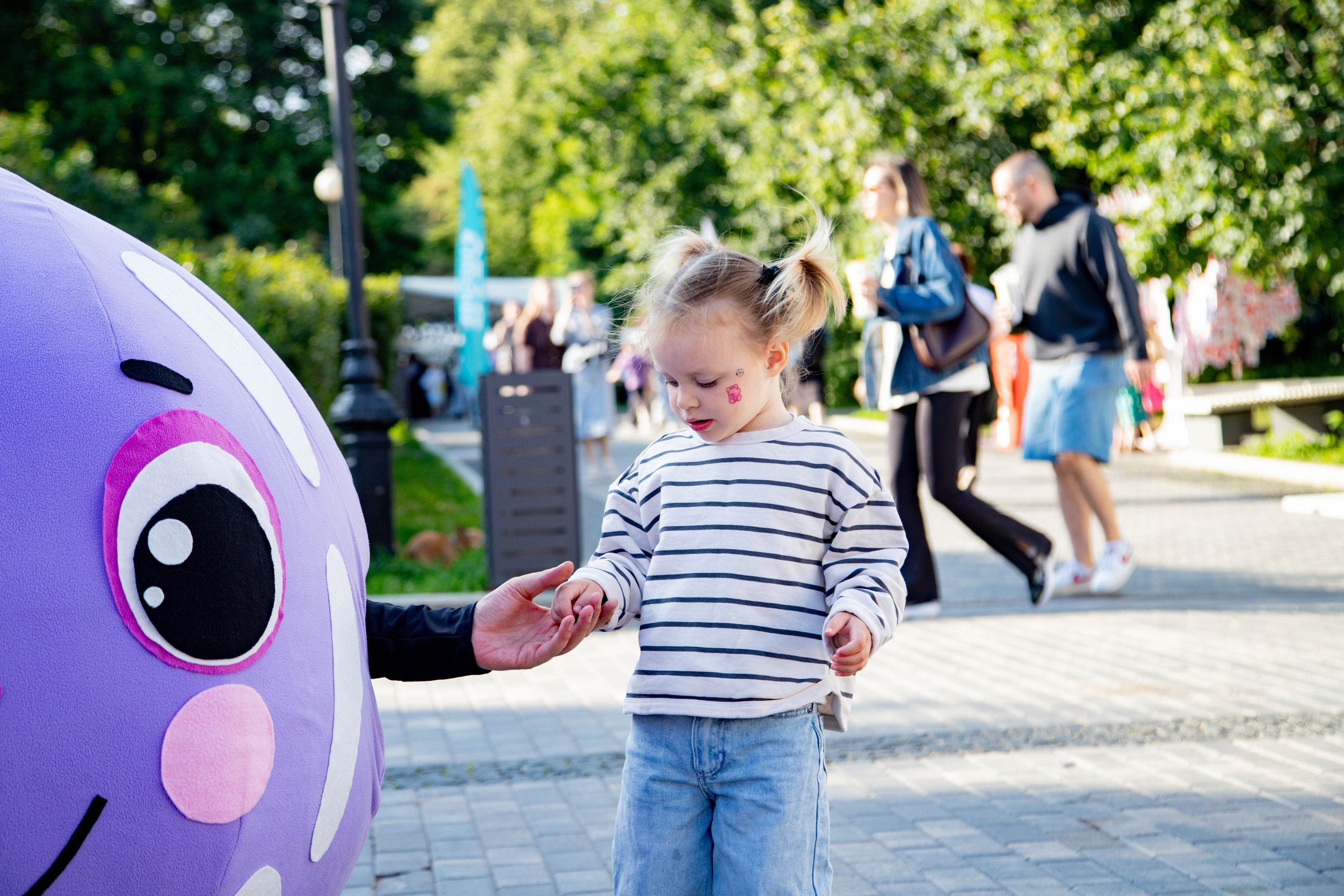 Съемка для благотворительного фонда. Женский фотограф в Москве Рина Леонтьева