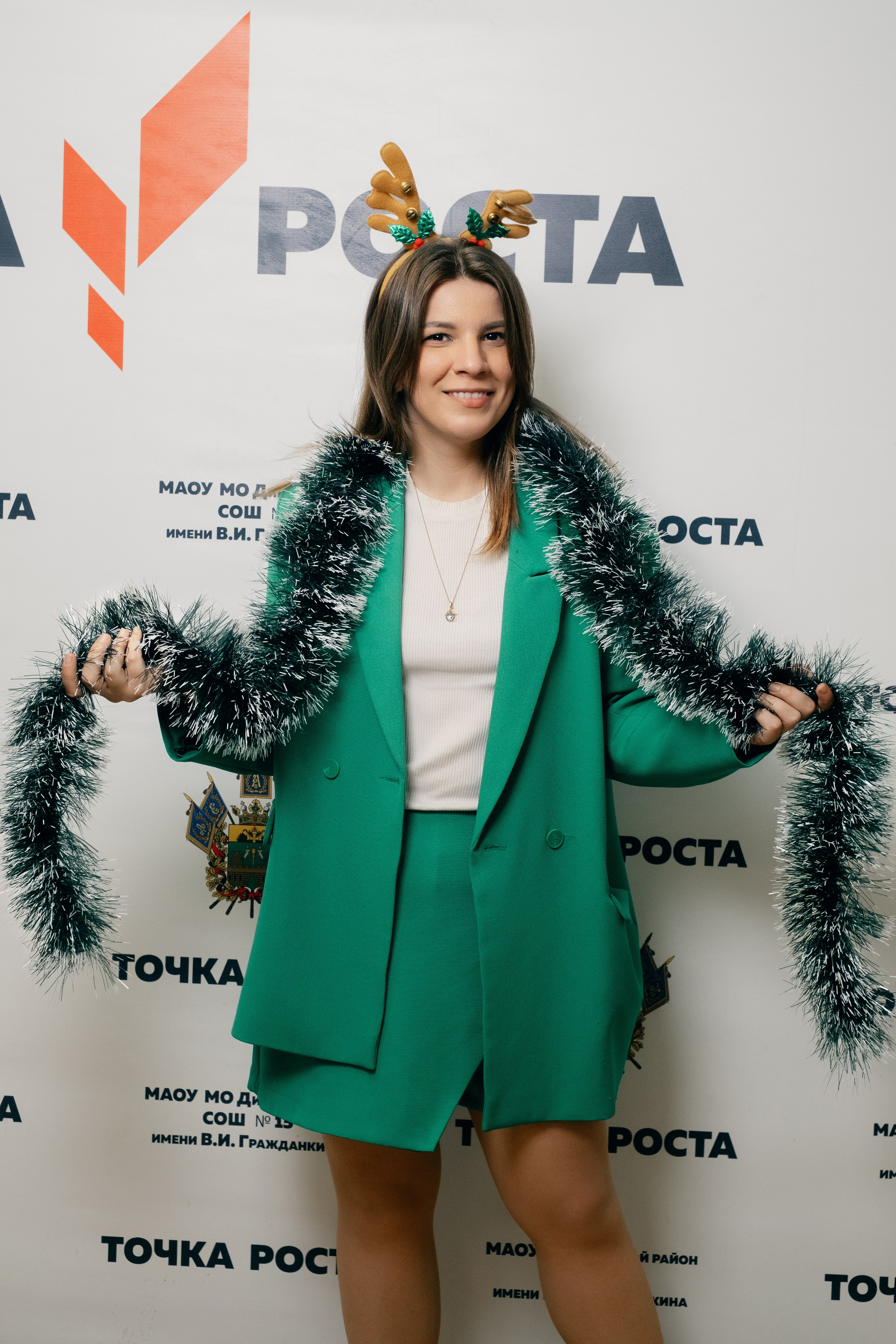 Новогодняя Фотосессия МАОУ СОШ№ 15 8 «Г». Свадебный и репортажной фотограф Денис Ожигин в Краснодаре и Краснодарском крае