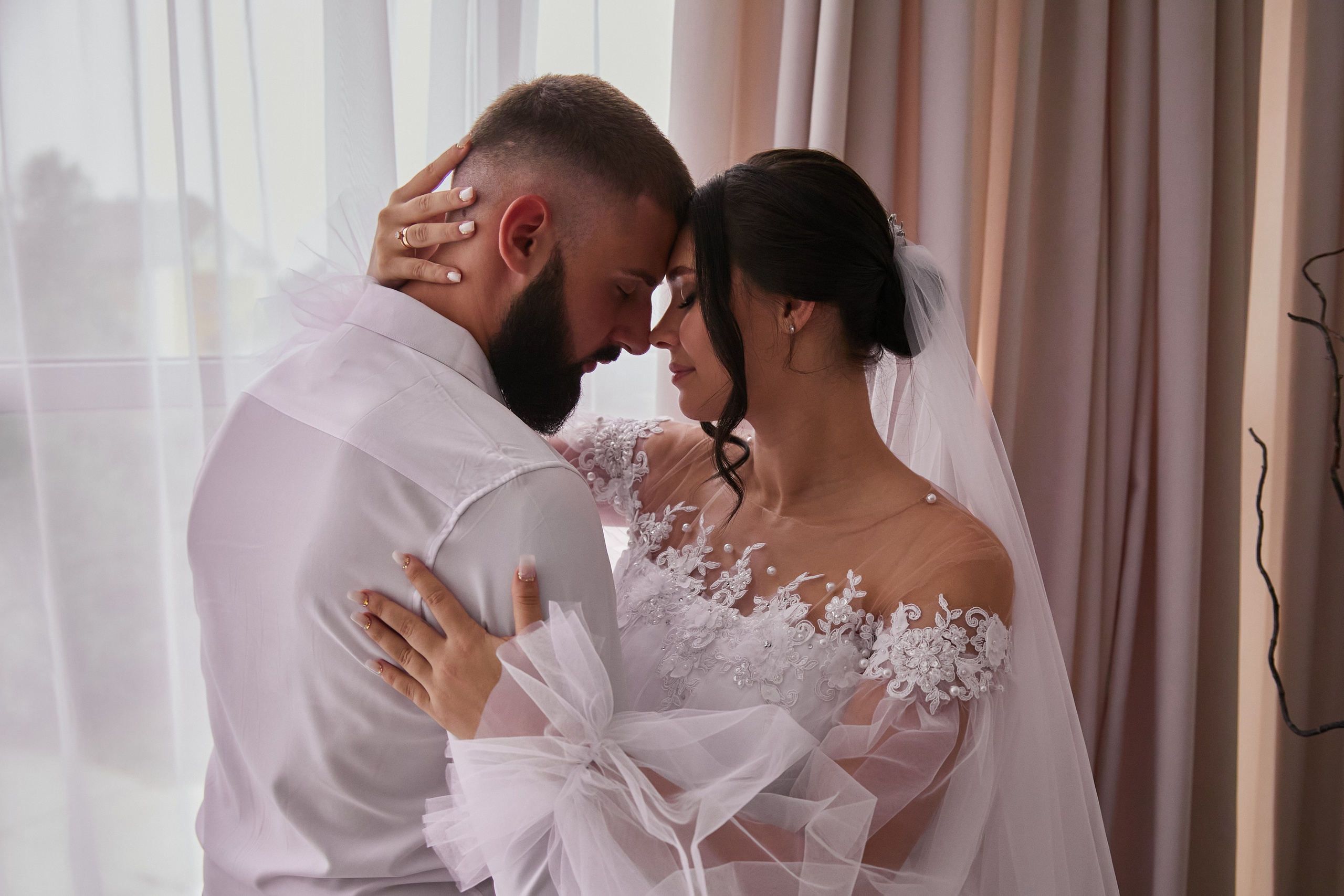 Артем и Анастасия. Свадебный и креативный фотограф в ЮФО и МСК