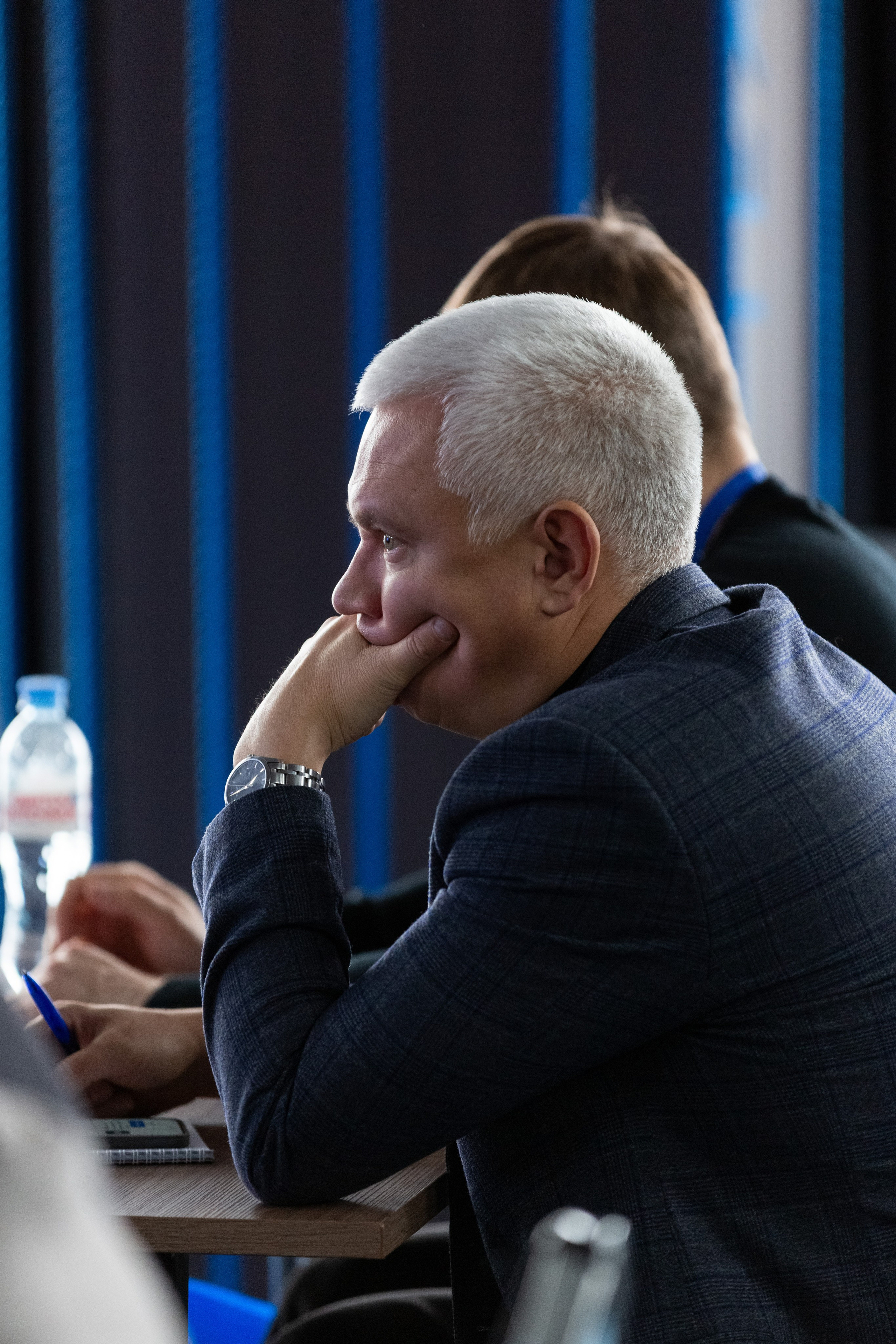 Конференция — земельно-имущественные отношения. Рекламный, предметный, репортажный, семейный фотограф и художник в Москве