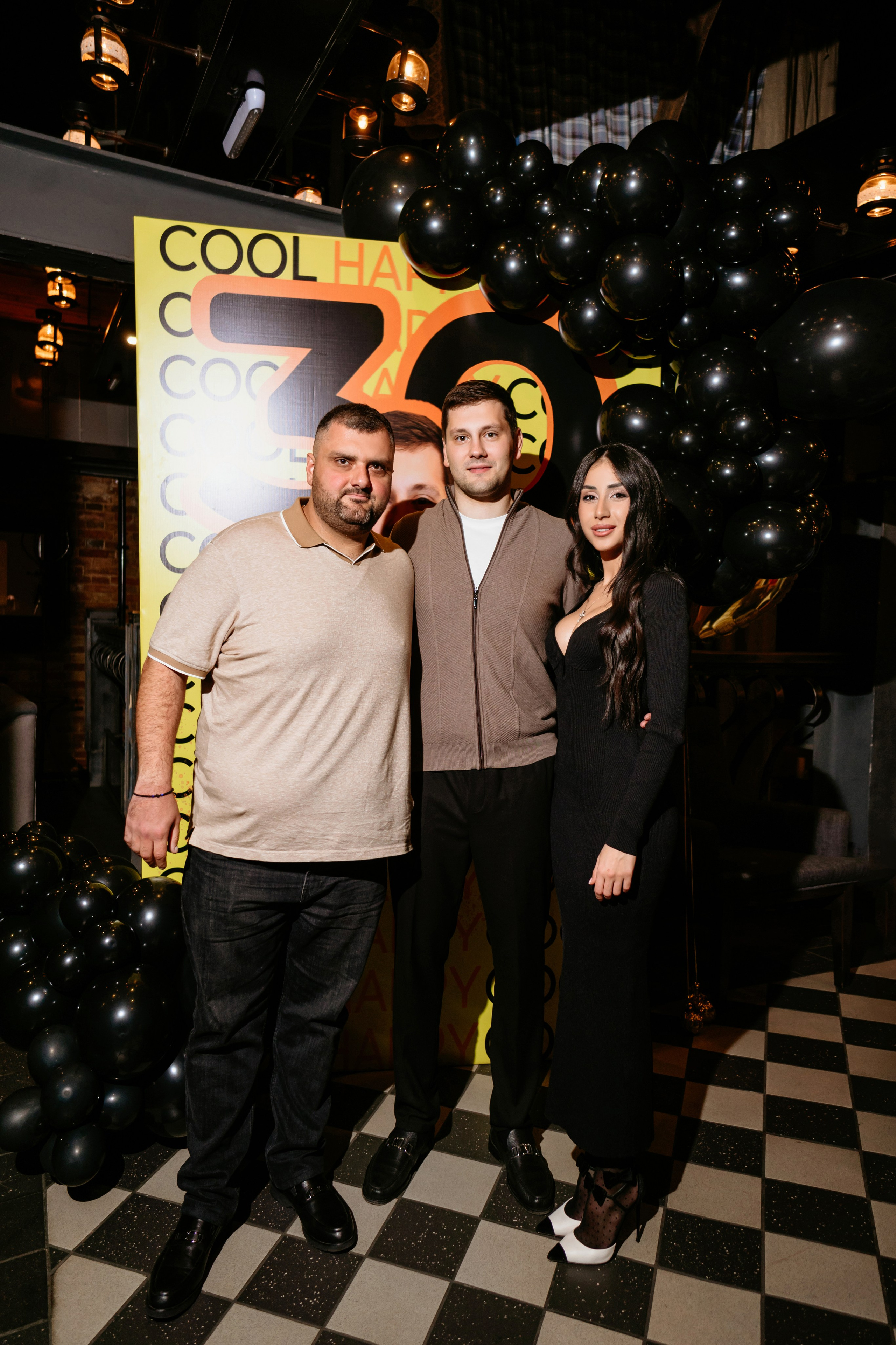 Антону 30 лет / Schneider. Фотограф мероприятий в Ростове-на-Дону Есманская Елена