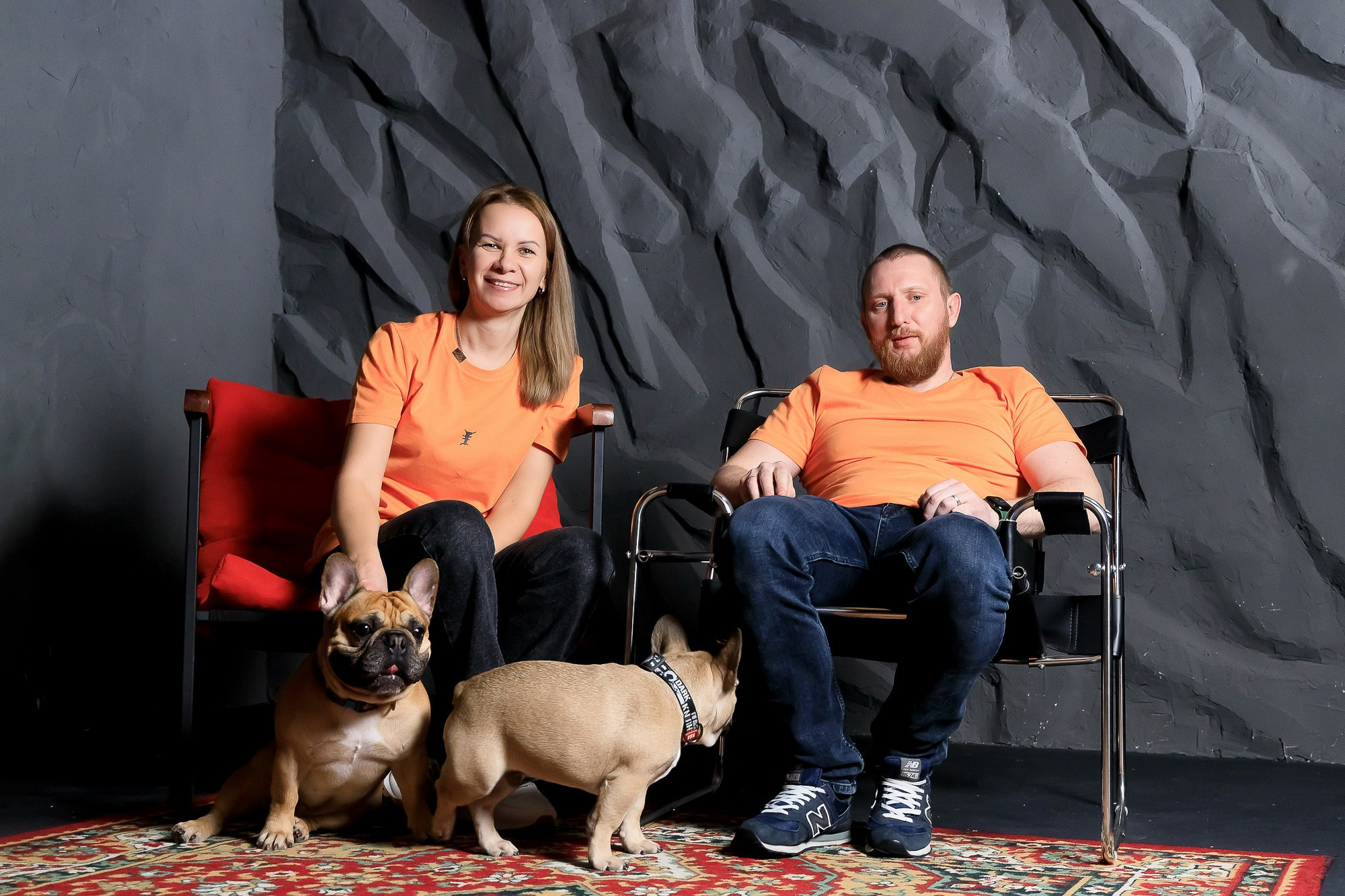 Семейная фотосессия с питомцами в студии. Фотограф в Саратове Ольга Мазлова