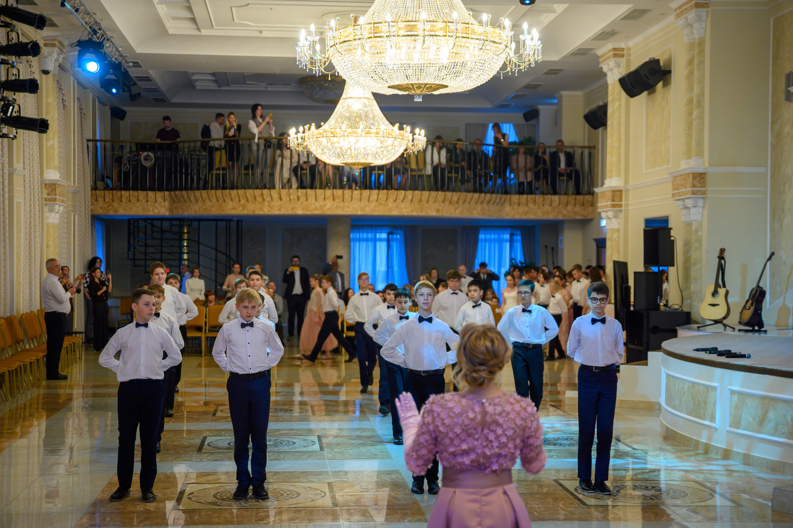 Бал ФМШ 7 класс. Фотограф новорожденных, семейный детский в Тюмени Татьяна Морозова