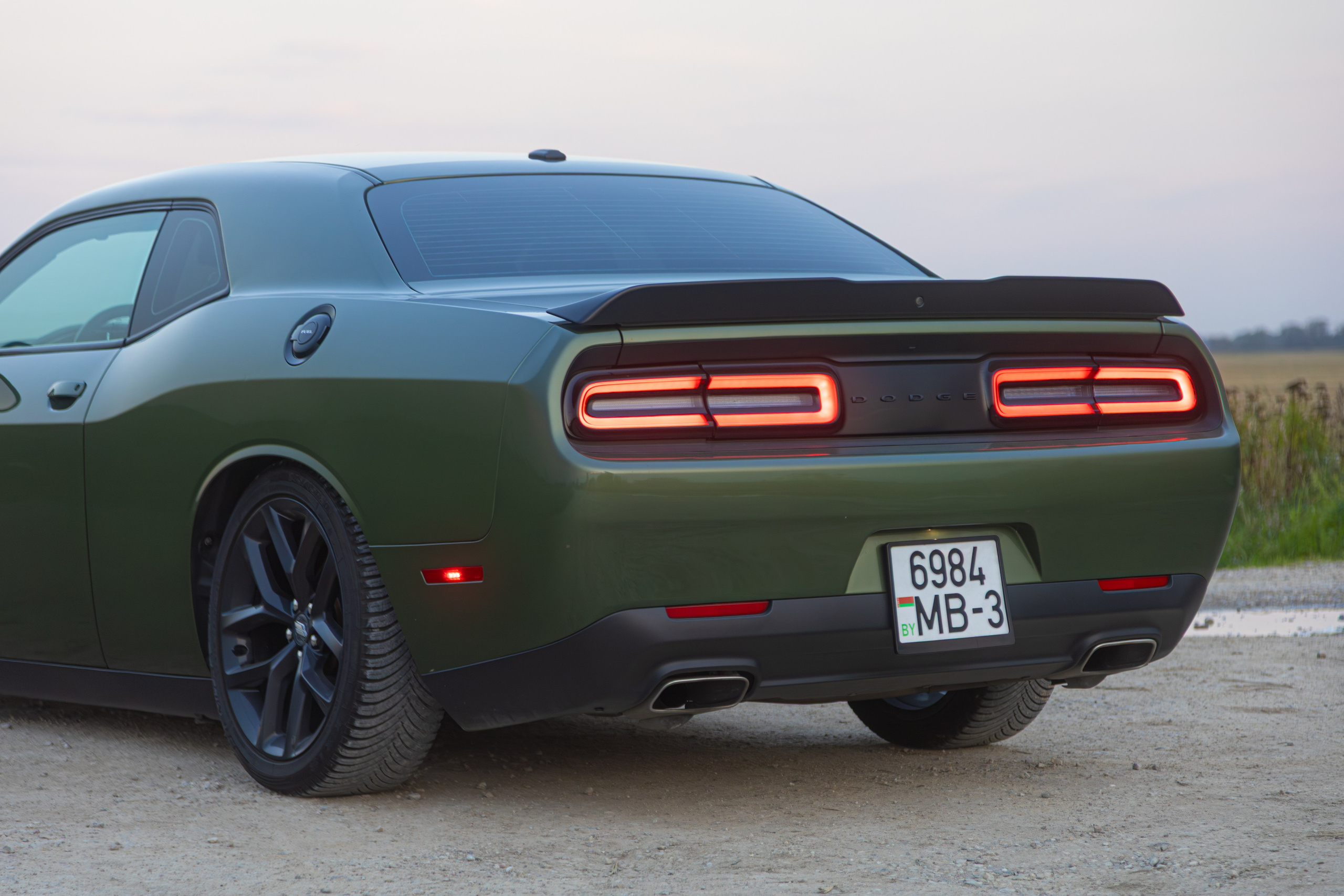 Partner Rent — Dodge Challenger. — Digital Noise —