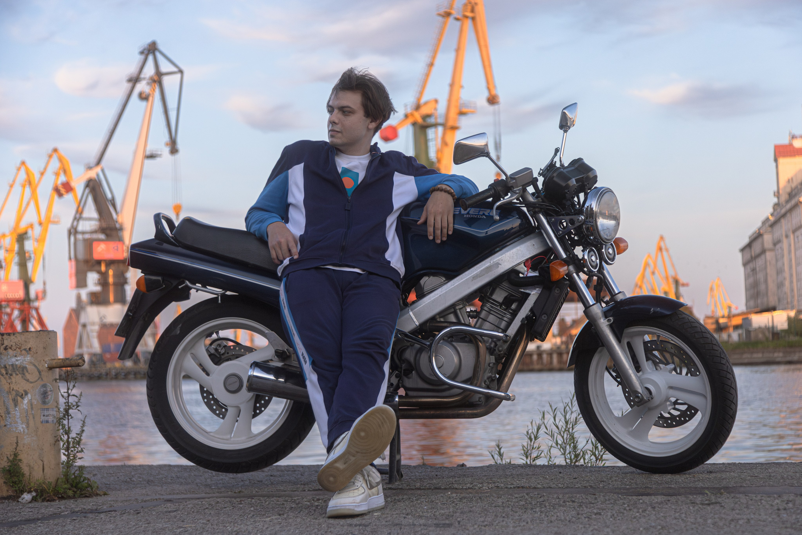 Daniil R. — Digital Noise —