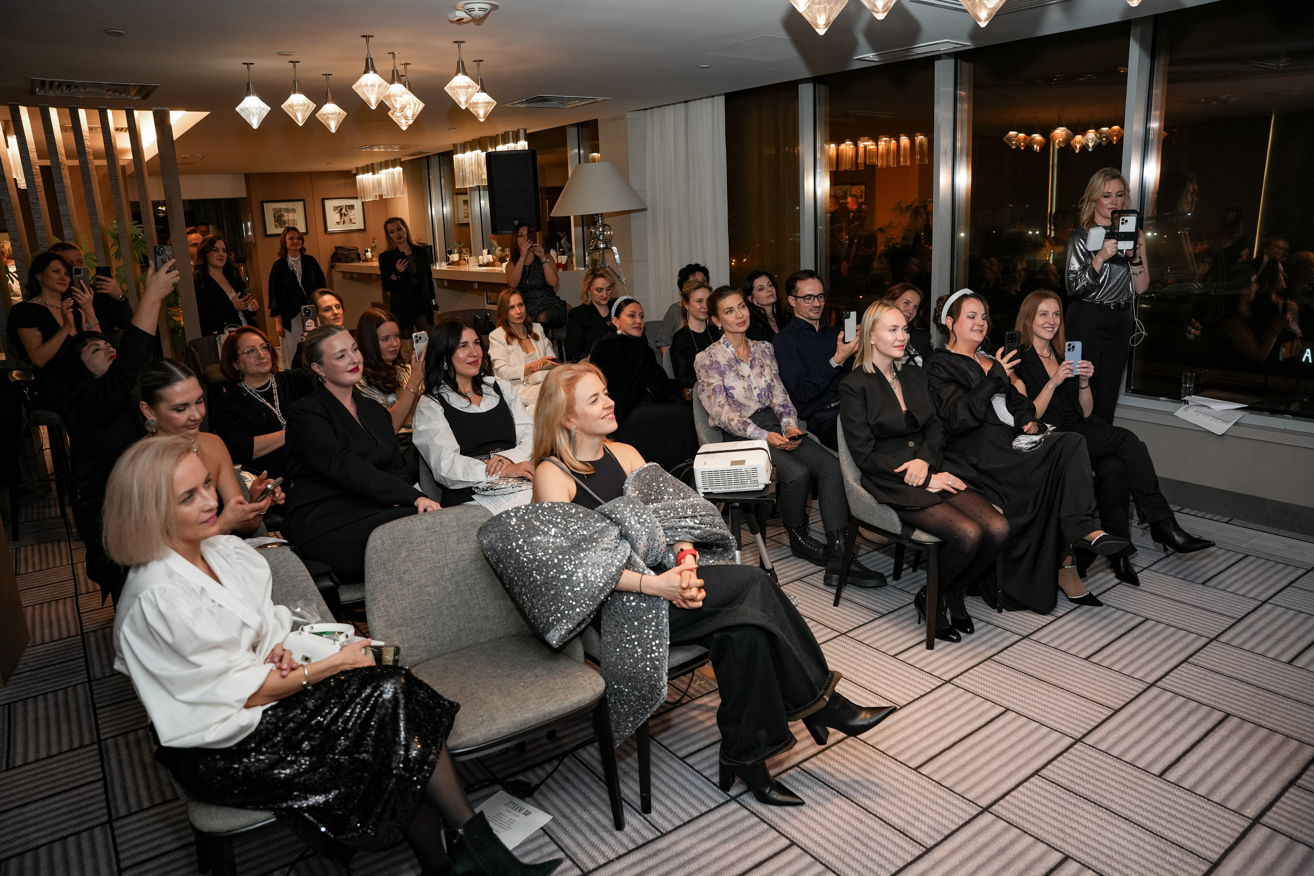 TINAoTEAM: конференция VII. Портретный и репортажный фотограф в Москве Разуменко Роман