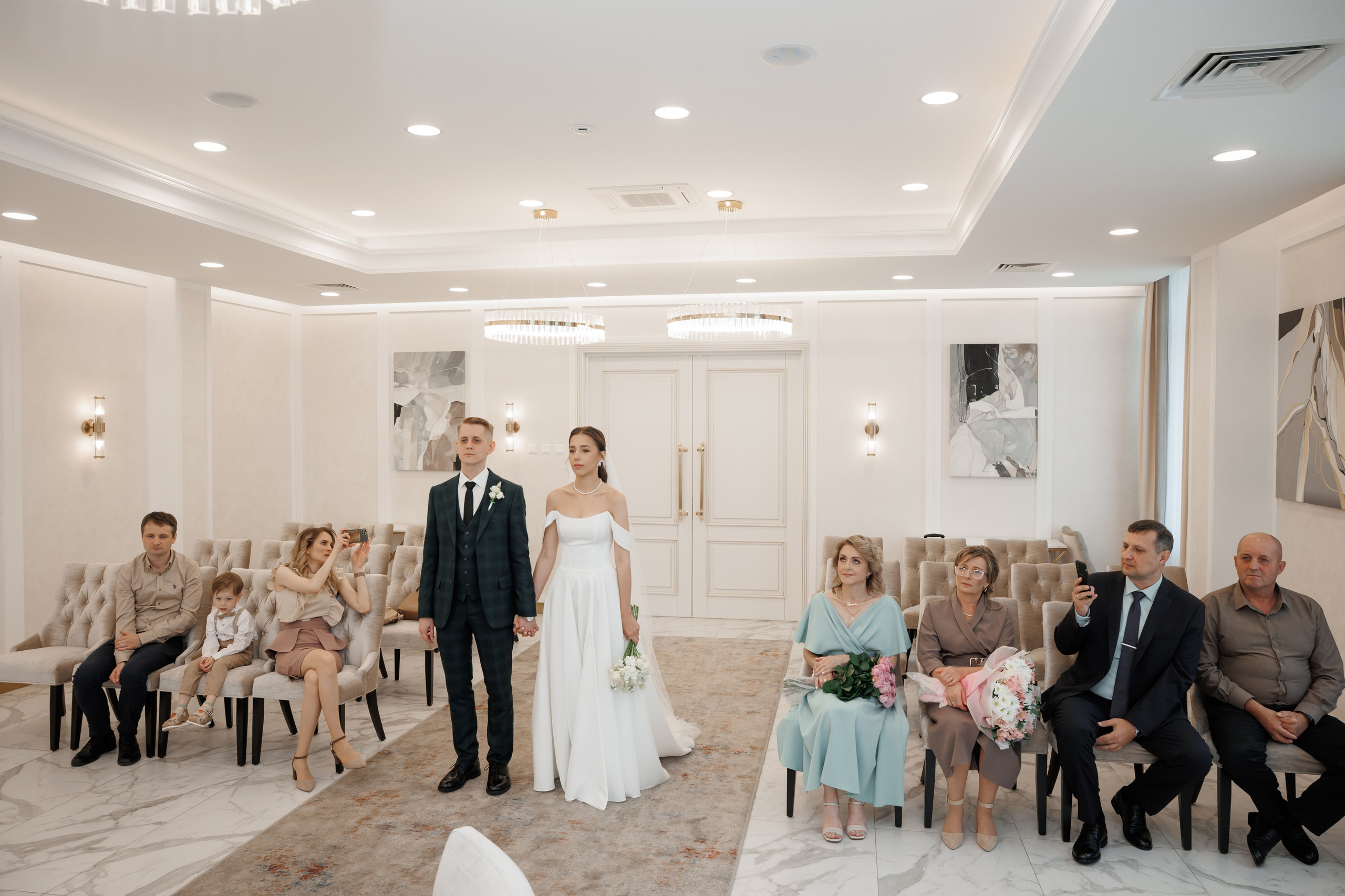 Регистрация в отеле Fish Point, ЗАГС Бутово, прогулка в Остафьево. Свадебный и репортажный фотограф (Москва, Королев и другие)