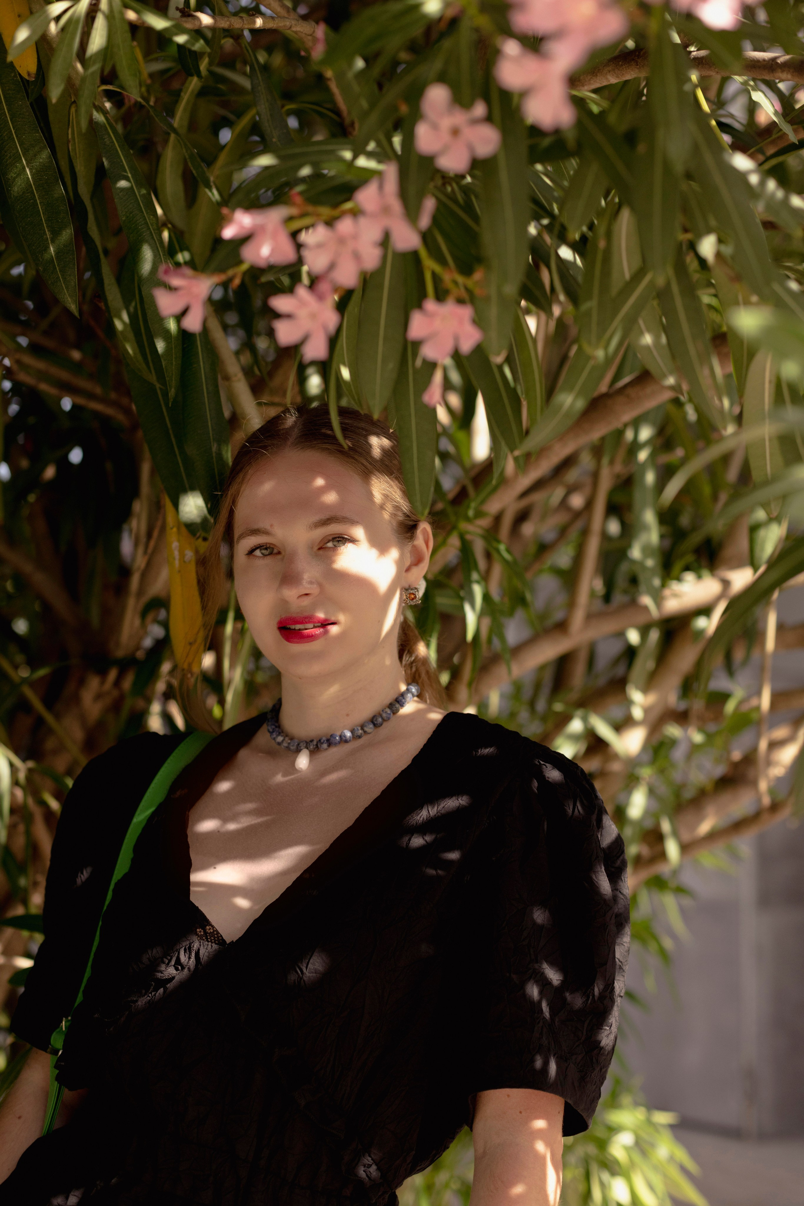 Радостные моменты в тени кипарисов. Reportage and staged photographer Natalia Sannikova