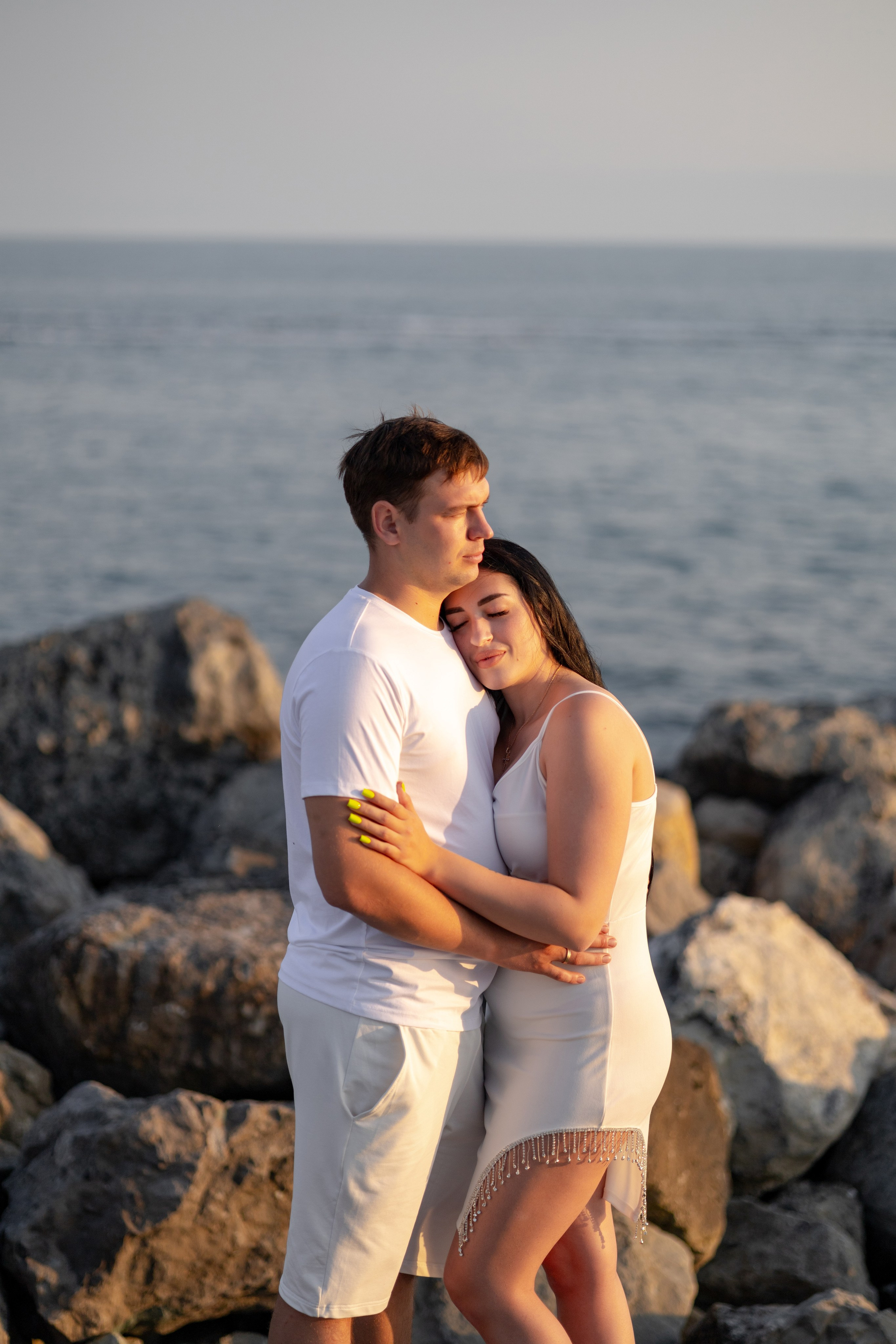 История любви на летнем закате. Семейный и портретный фотограф в Геленджике Любовь Бодрова