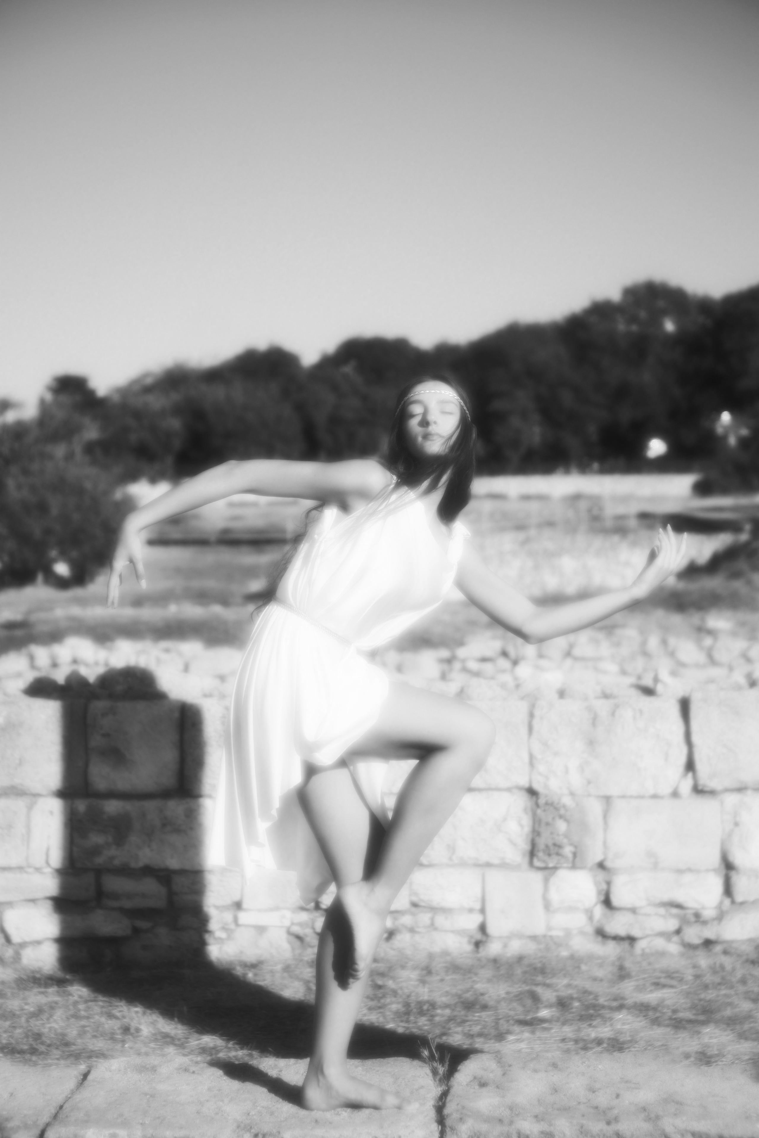 Dance, Isadora, dance!. Fashion Photographer Oxana Chernomorets