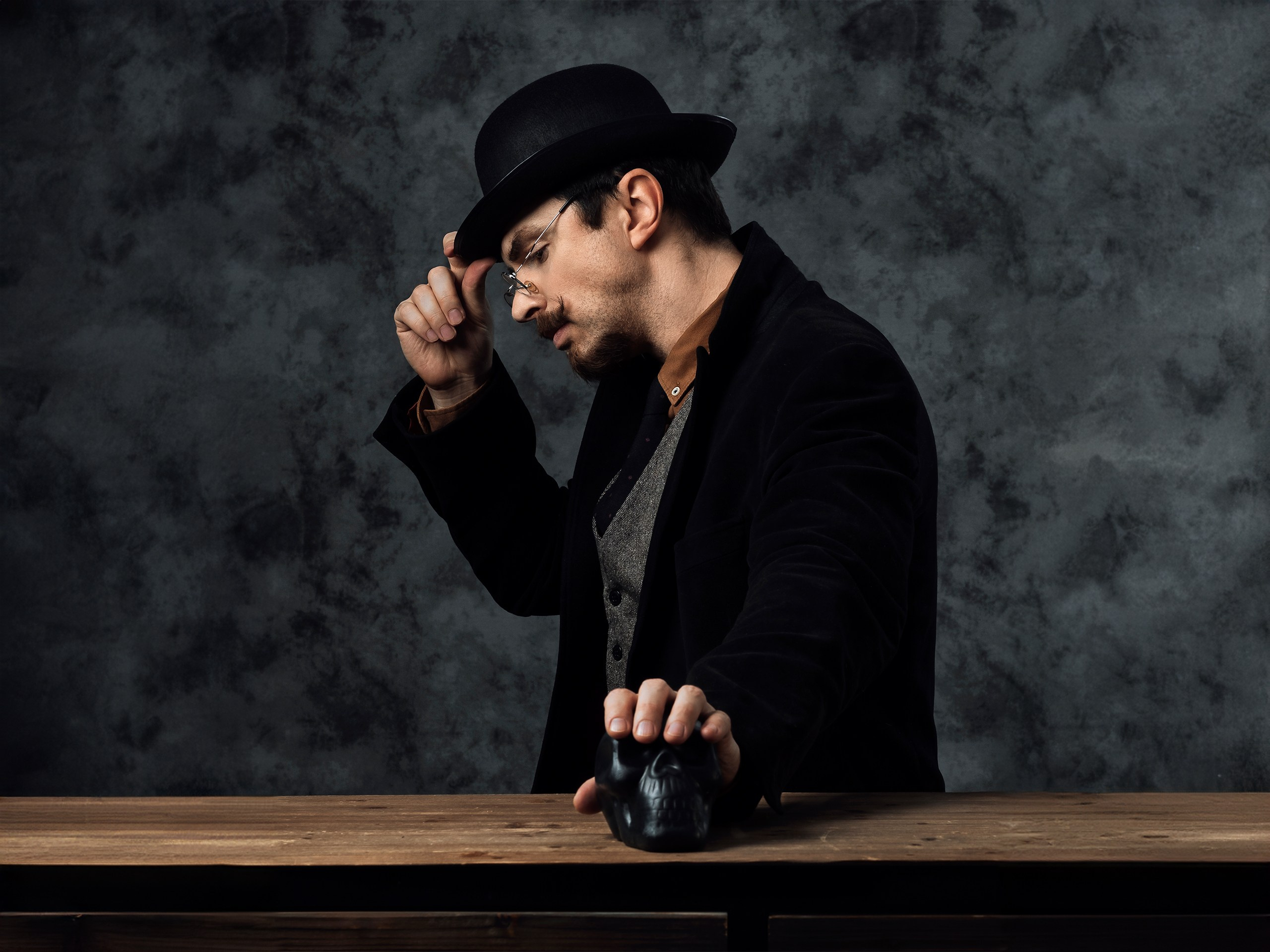 Anton DAS — a photographer and videomaker based in Phuket, Thailand