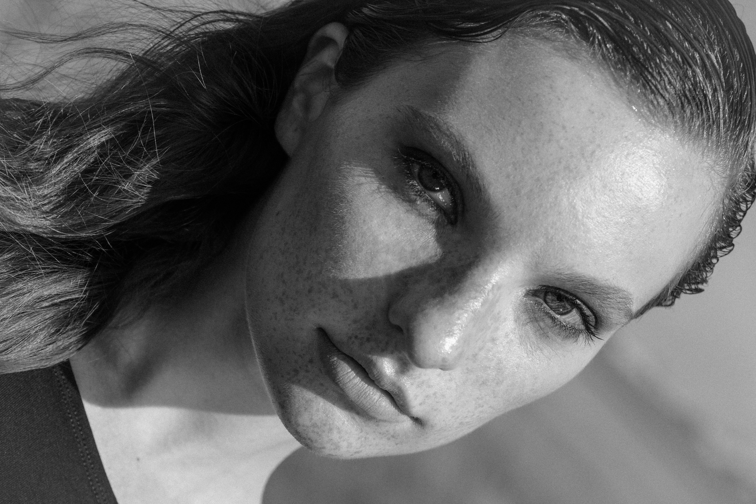 Female portrait. AI — artist | Documentary Photographer St. Petersburg, Milan