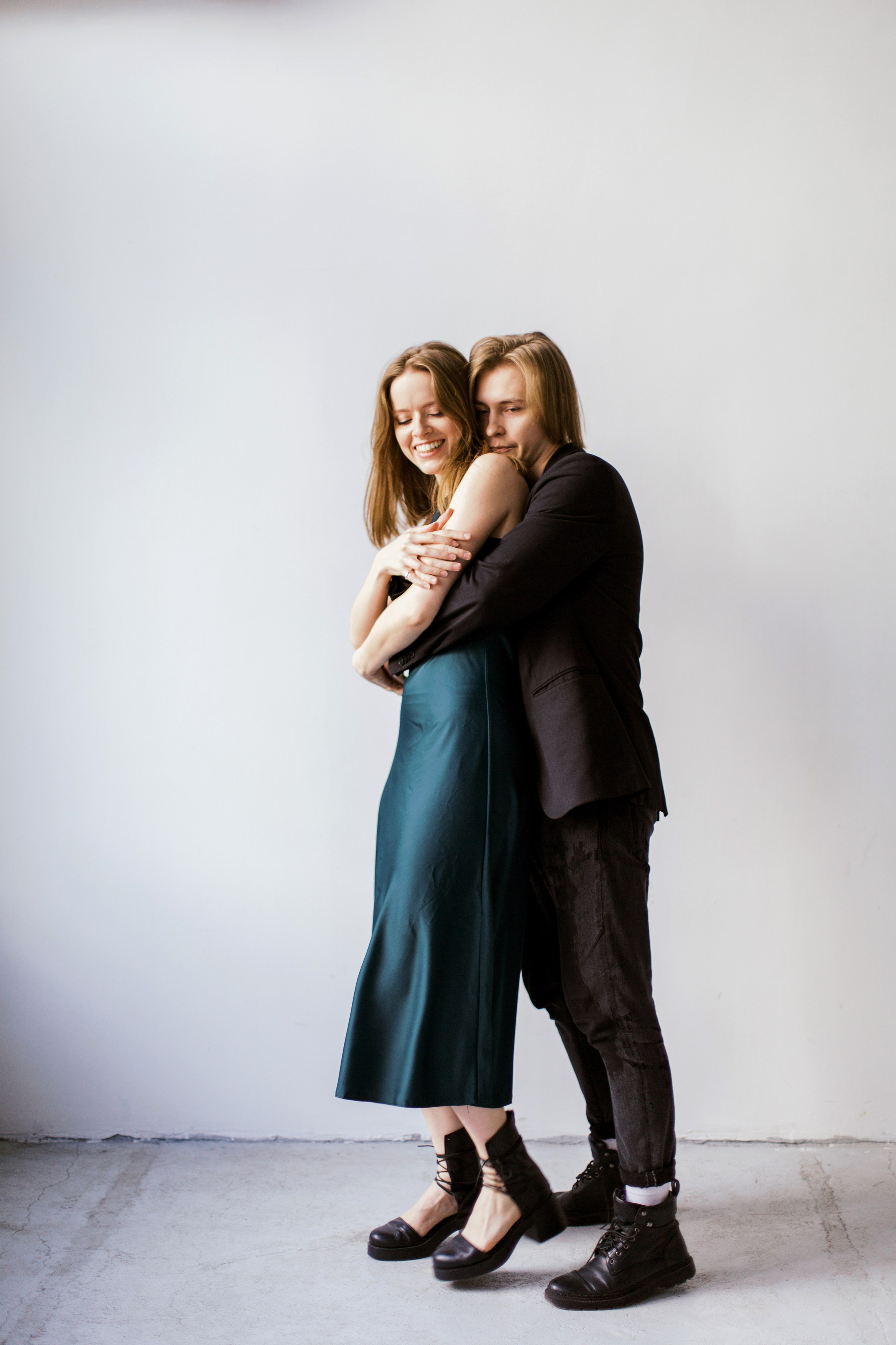 Лавстори в студии. Портреты студия Москва. Модельные тесты. Lovestory студия в Москве. Женсий фотограф