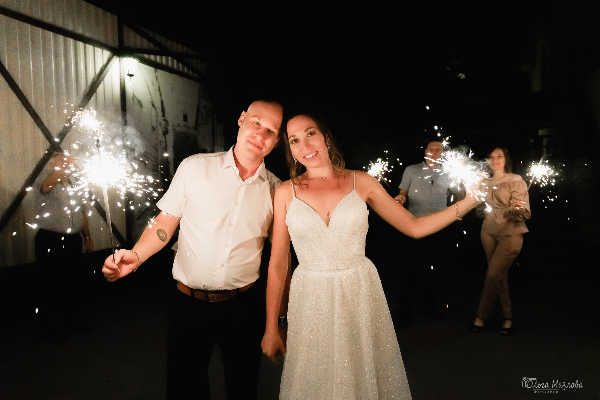 свадебный фотограф Саратов, фотограф на свадьбу в Саратове, фотосъемка свадебного банкета