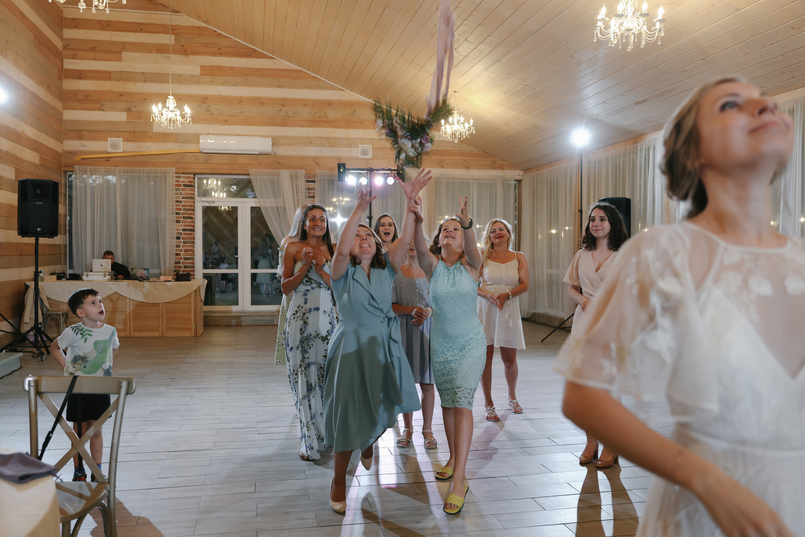 Виталий и Александра. Организация и координация свадебных и семейных торжеств