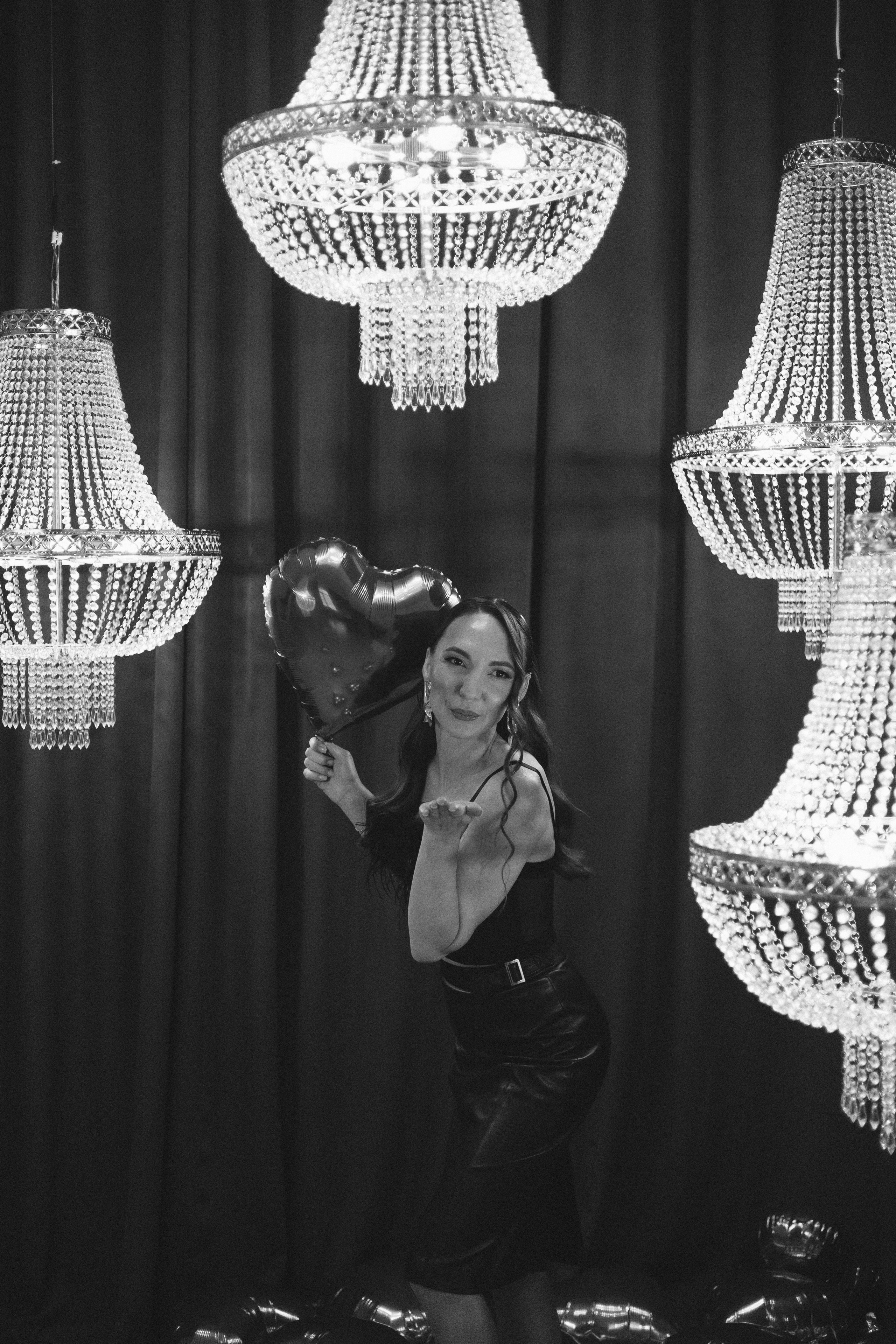 ЖЕНСКИЕ ПОРТРЕТЫ СТУДИЯ 2026. Фотограф Красноярск съемки лавстори, фотосессия в студии, портретная съемка, творческие фотосессии