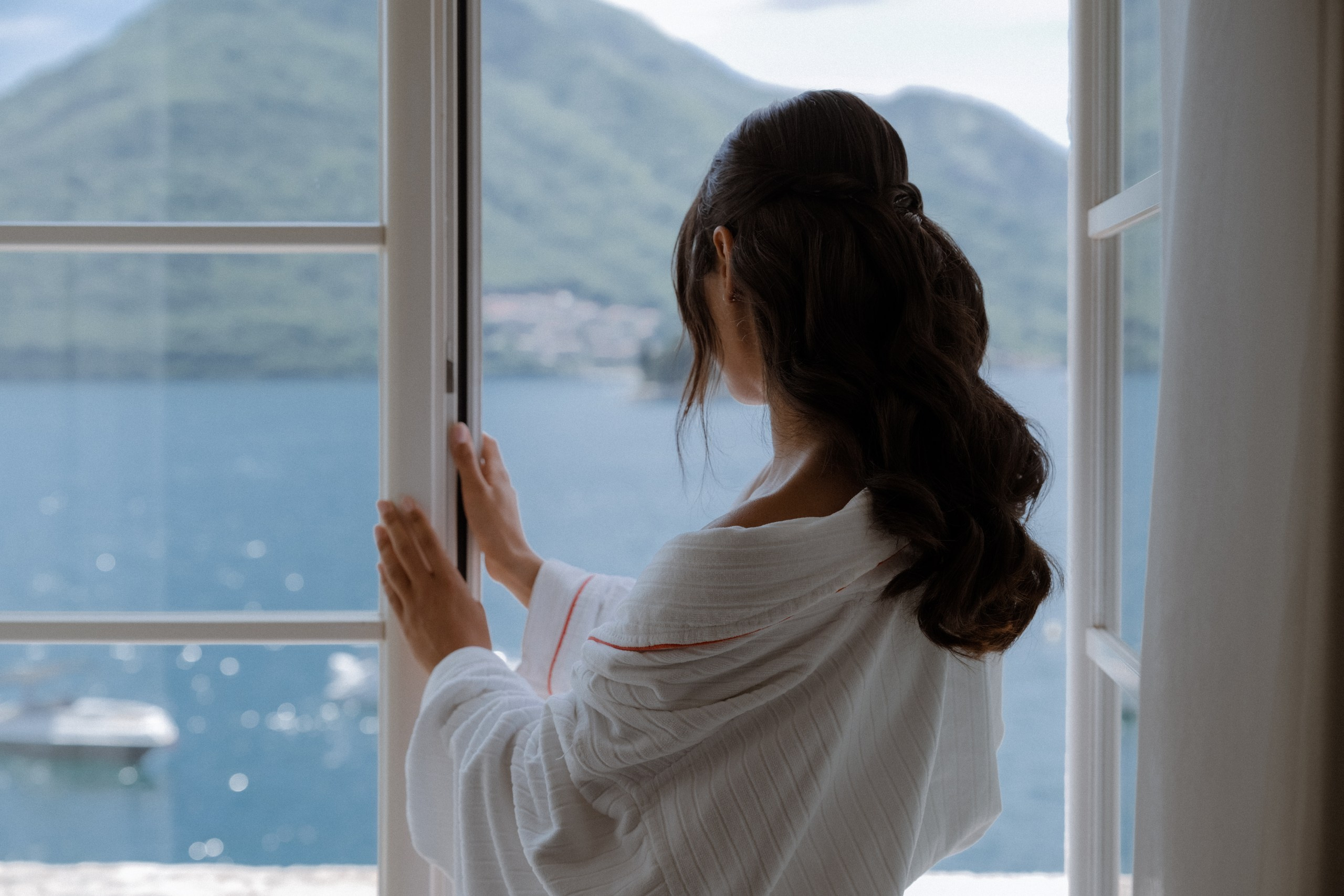 TOM + TANYA. Elopement Wedding Photographer