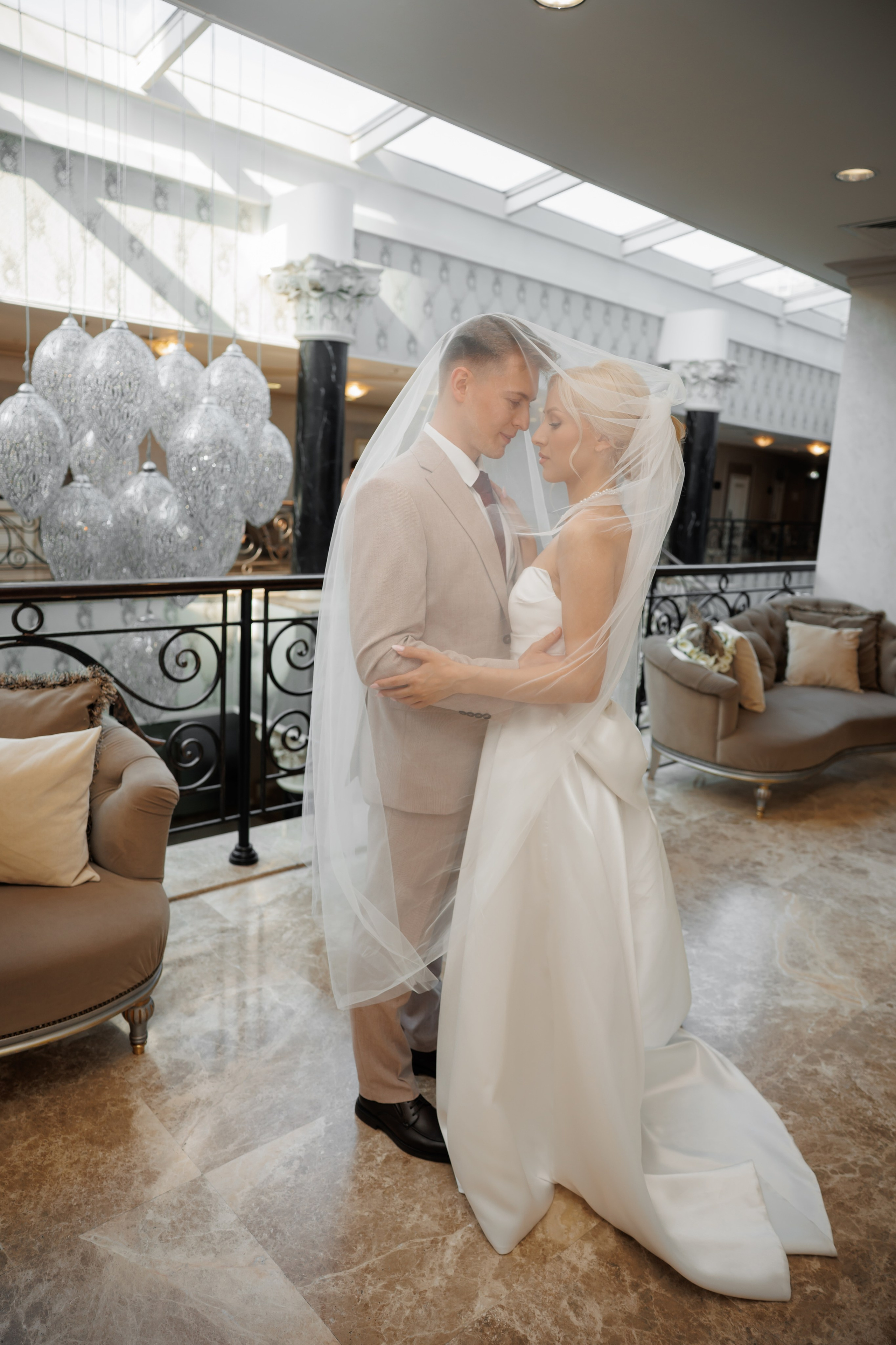 Отель «Милан», Шипиловский ЗАГС, прогулка в парке Царицыно. Свадебный и репортажный фотограф (Москва, Королев и другие)