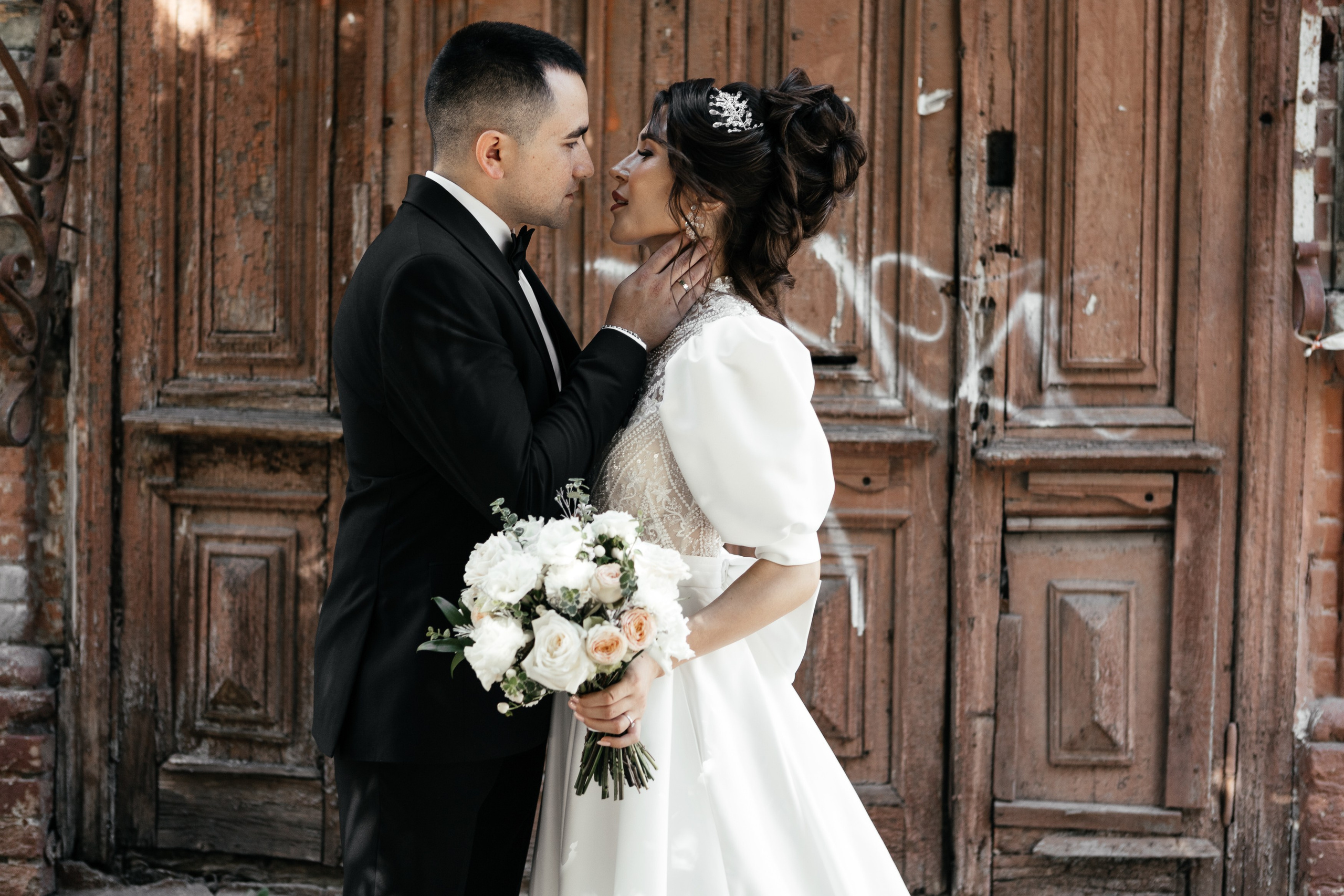 Свадебный фотограф Уфа — Руслан ГабдлисламовЖивые эмоции, красивые кадры, воспоминания на всю жизнь.Работаю по всей Республике Башкортоста. Свадебный фотограф Уфа Руслан Габдлисламов