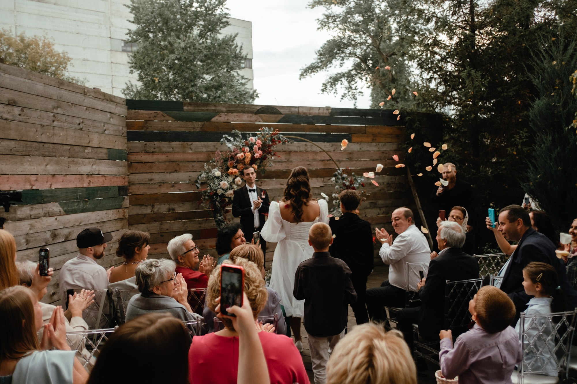 Позовем всех?. Свадебный фотограф Александра Тюлякова