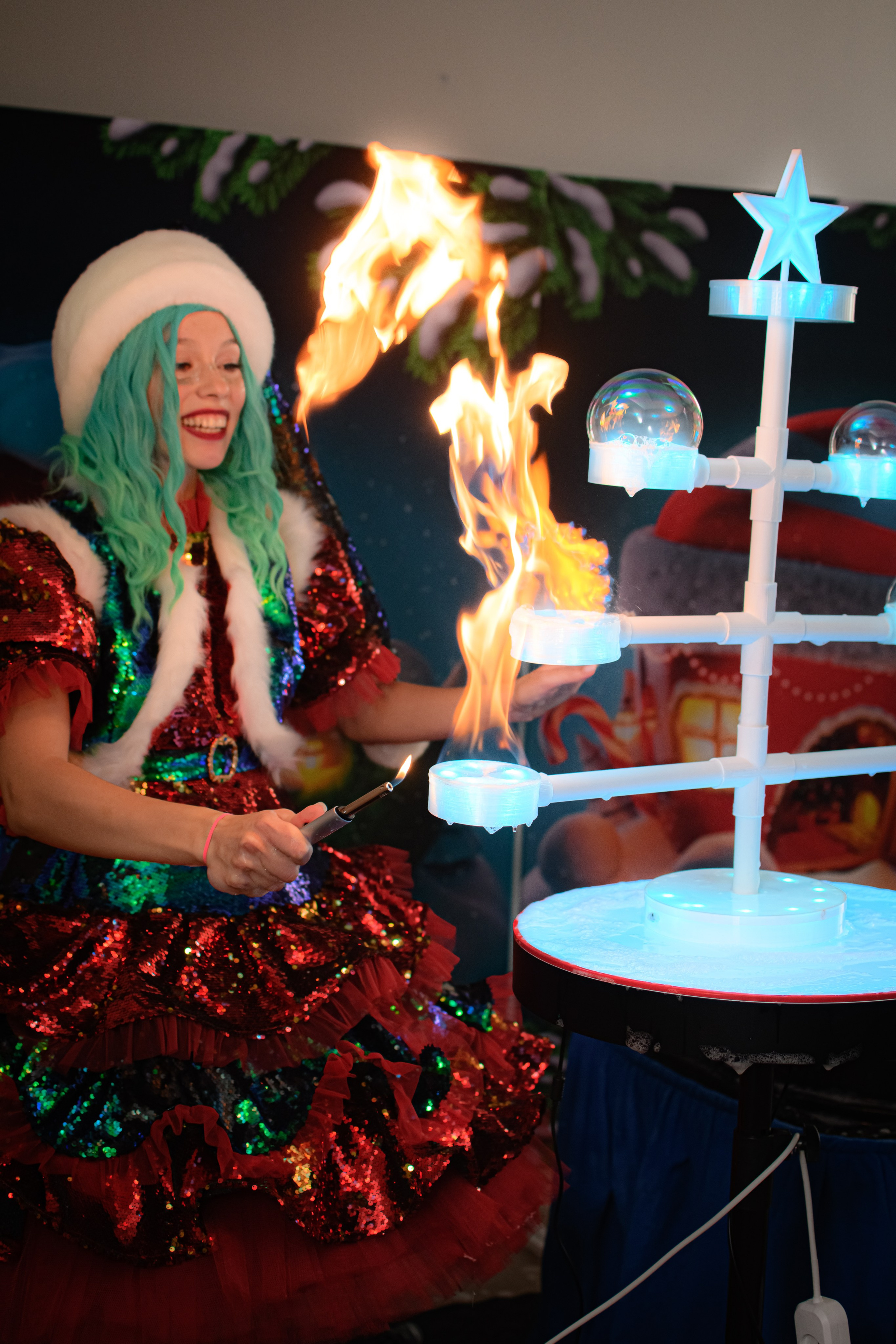 HAPPY NEW YEAR. Photokarish