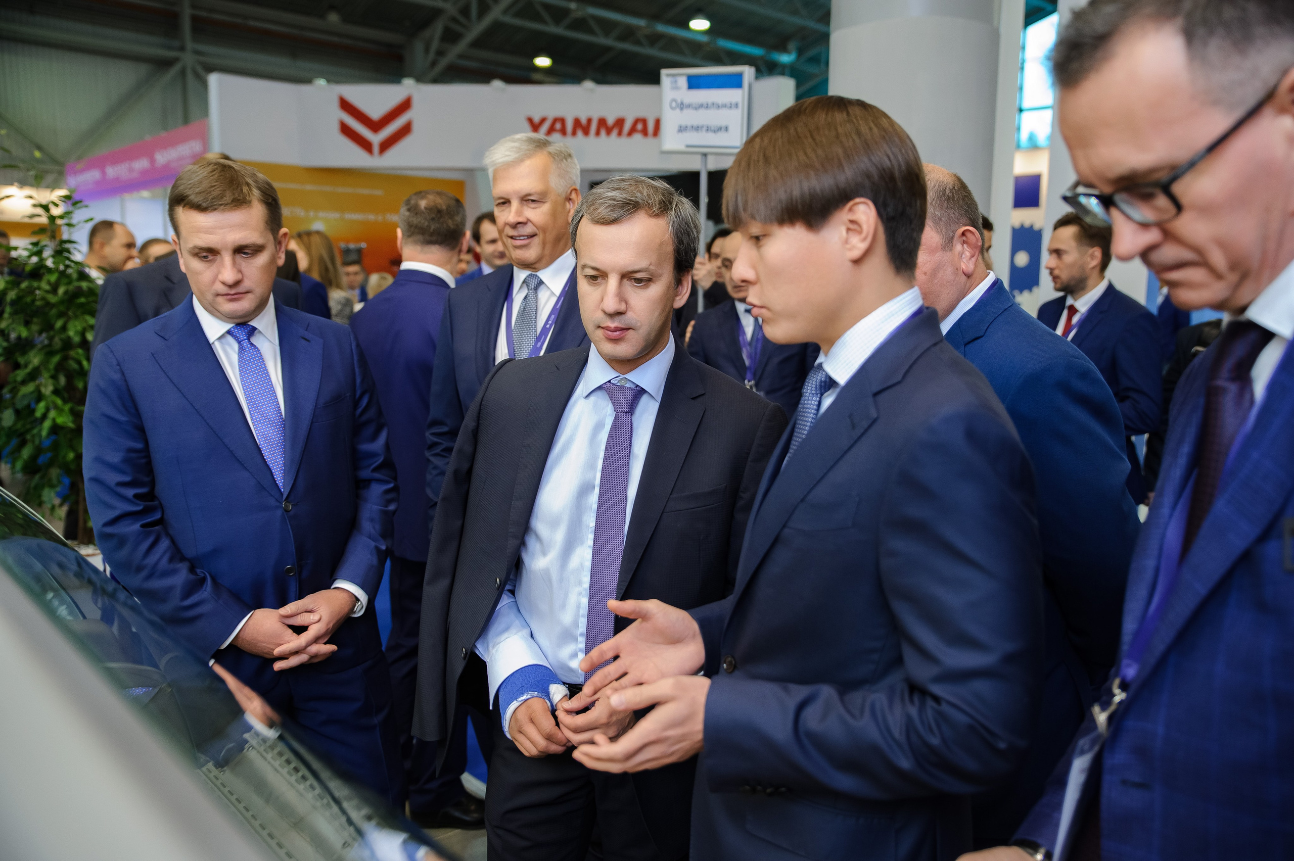 Репортаж… Международный рыбный форум. Фотограф Алексей Лукин. Профессиональная фотосъёмка в Санкт-Петербурге. Обработка и Ретушь фотографий