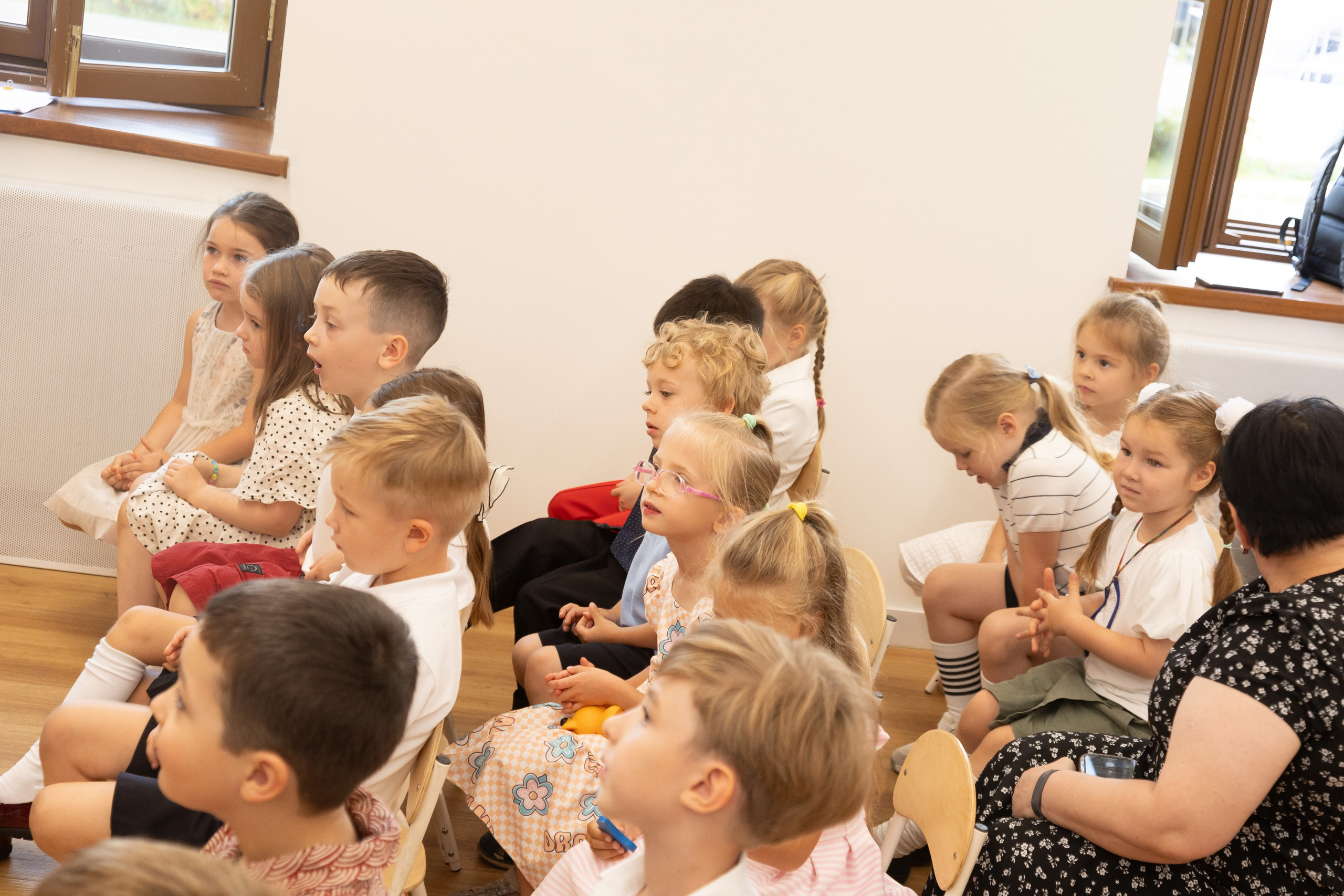 2 -го Сентября RYBAKOV PLYSCHOOL. Портретный Студийный и уличный фотограф Москва. Индивидуальные, Семейные, Беременность, Будуар, Каталог, контент съемки для блога и бизнеса