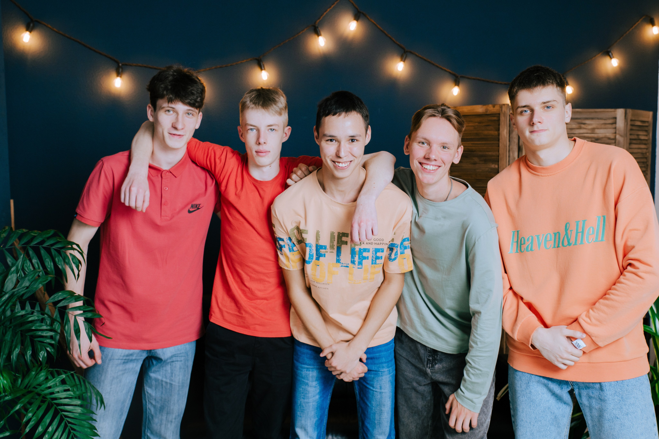 11А — школа № 17 Выпуск 2024. Фотограф Ярмишко Дарья. Выпускные фотокниги