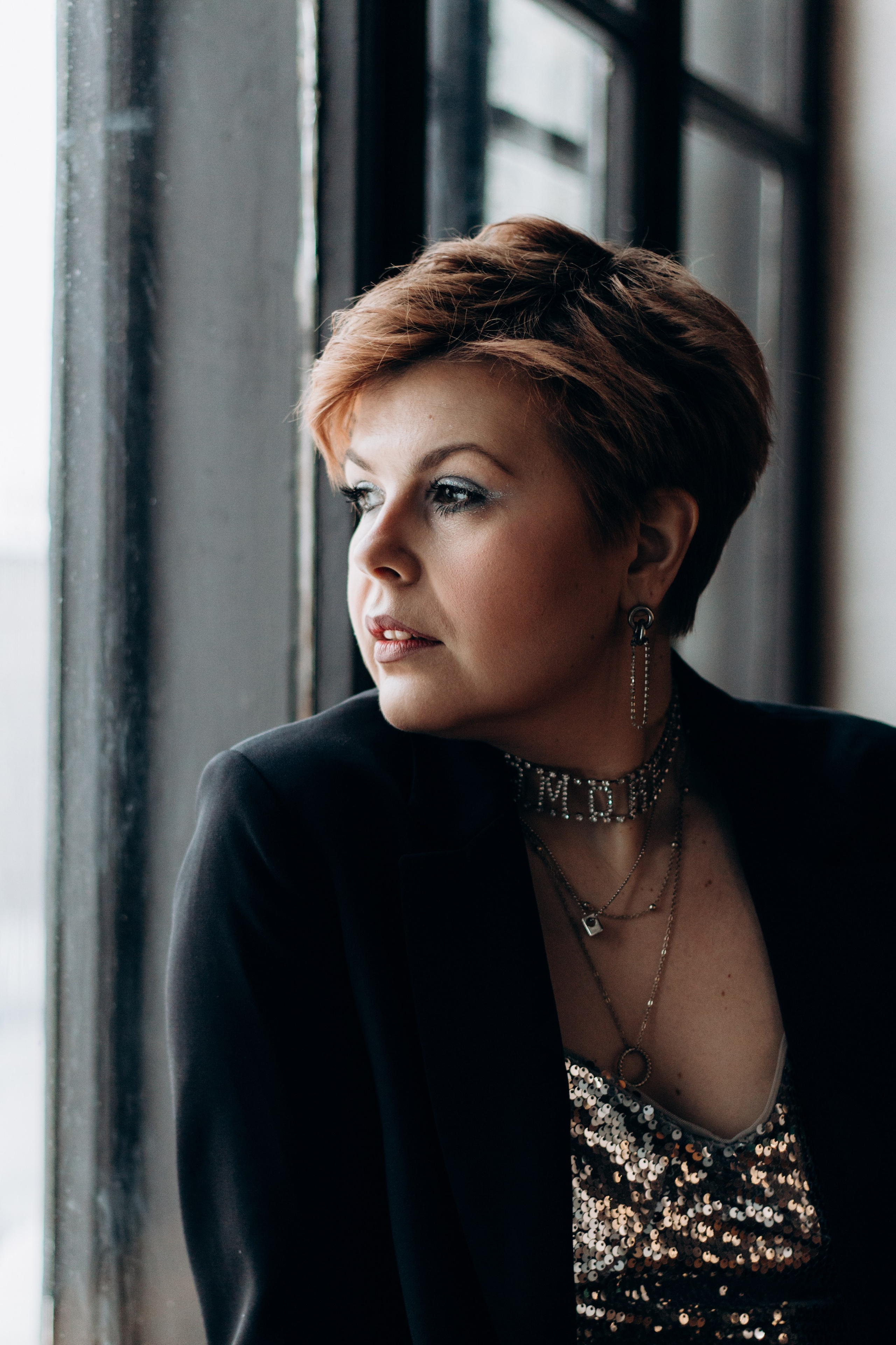 Анастасия. Портрет в студии. Новогодняя фотосессия Екатеринбург. Фотограф в Екатеринбурге Пойгина Елена