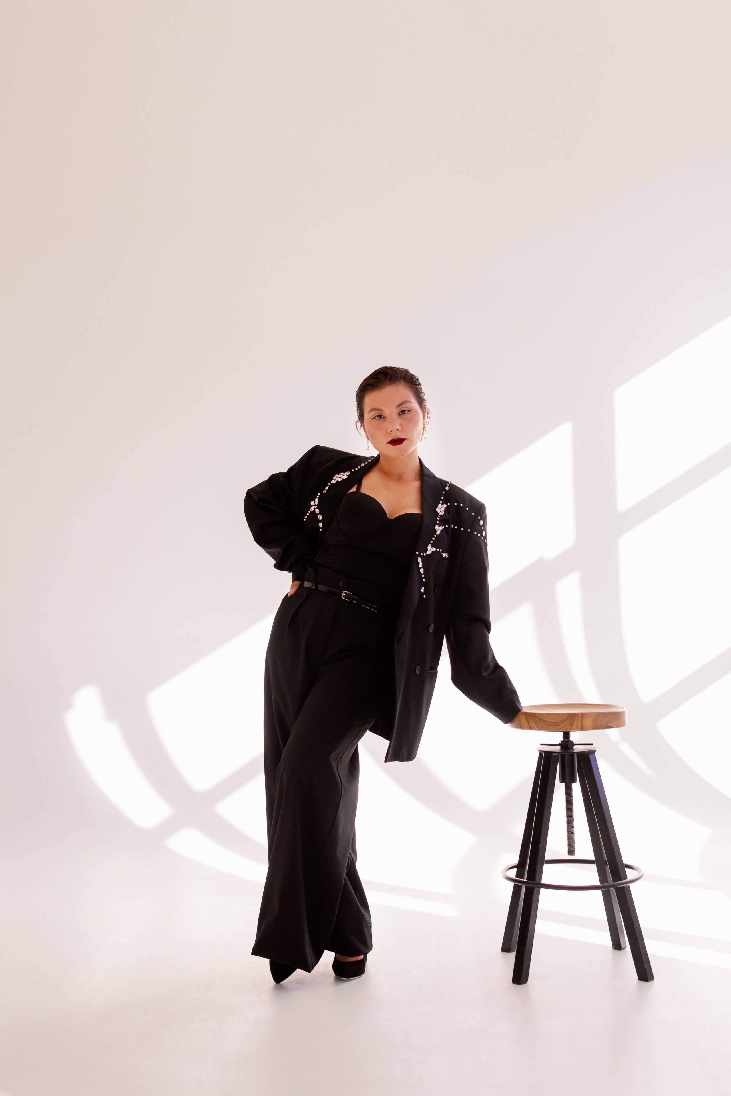 Эля и Лиза. Сёстры. Фотосессия в студии, Екатеринбург. Фотограф в Екатеринбурге Пойгина Елена