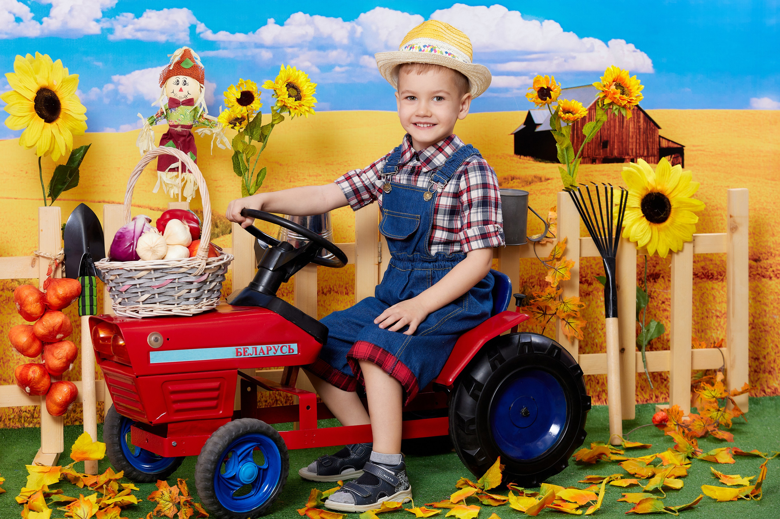 Тракторист. Детская выездная фотостудия